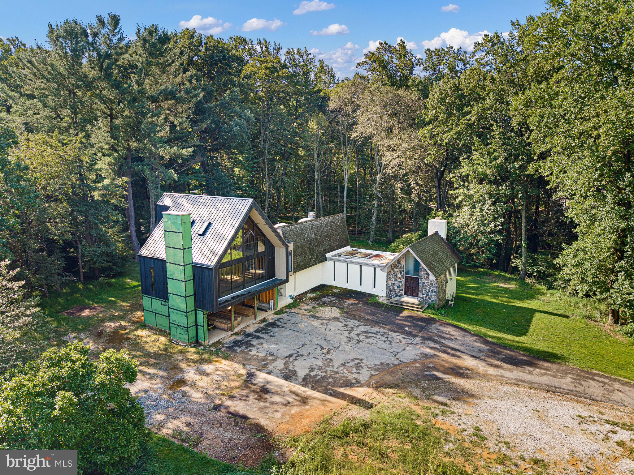 4002 VALLEY GREEN ROAD