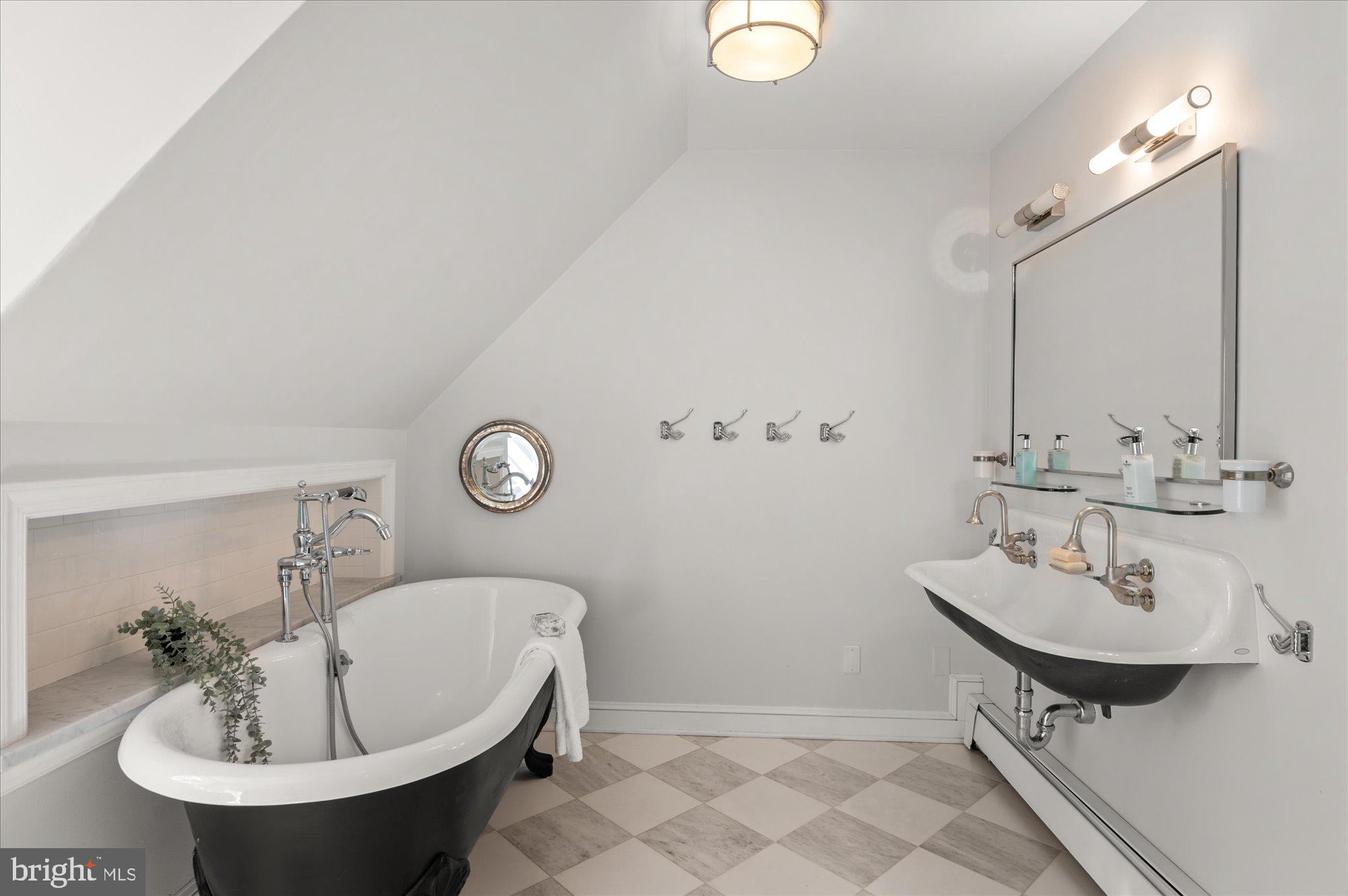 POTOMAC - Residential