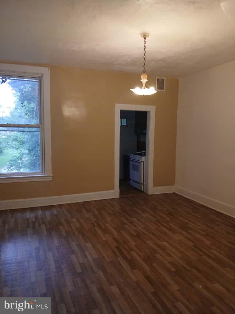 PARK HEIGHTS - Residential