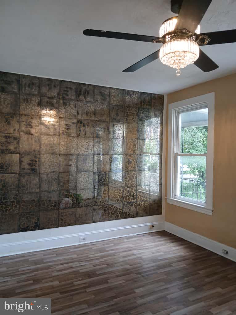 PARK HEIGHTS - Residential