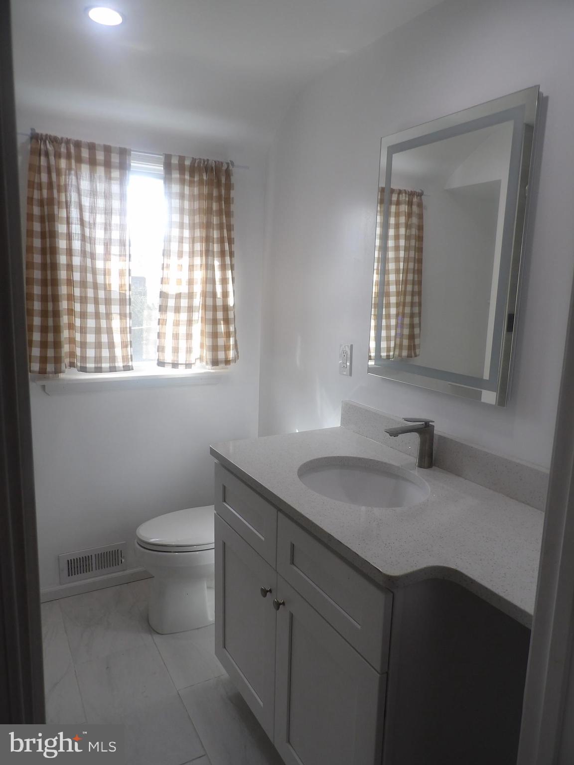 CHELTENHAM - Residential