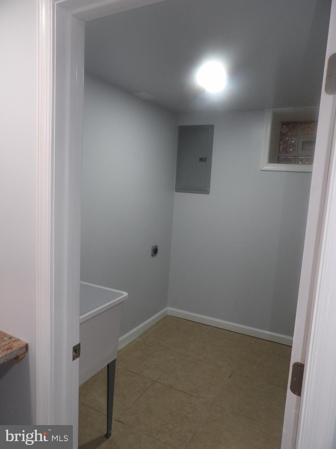 CHELTENHAM - Residential