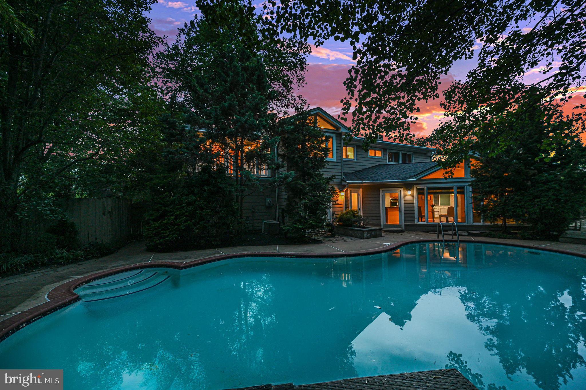 BIRCHWOOD - Residential