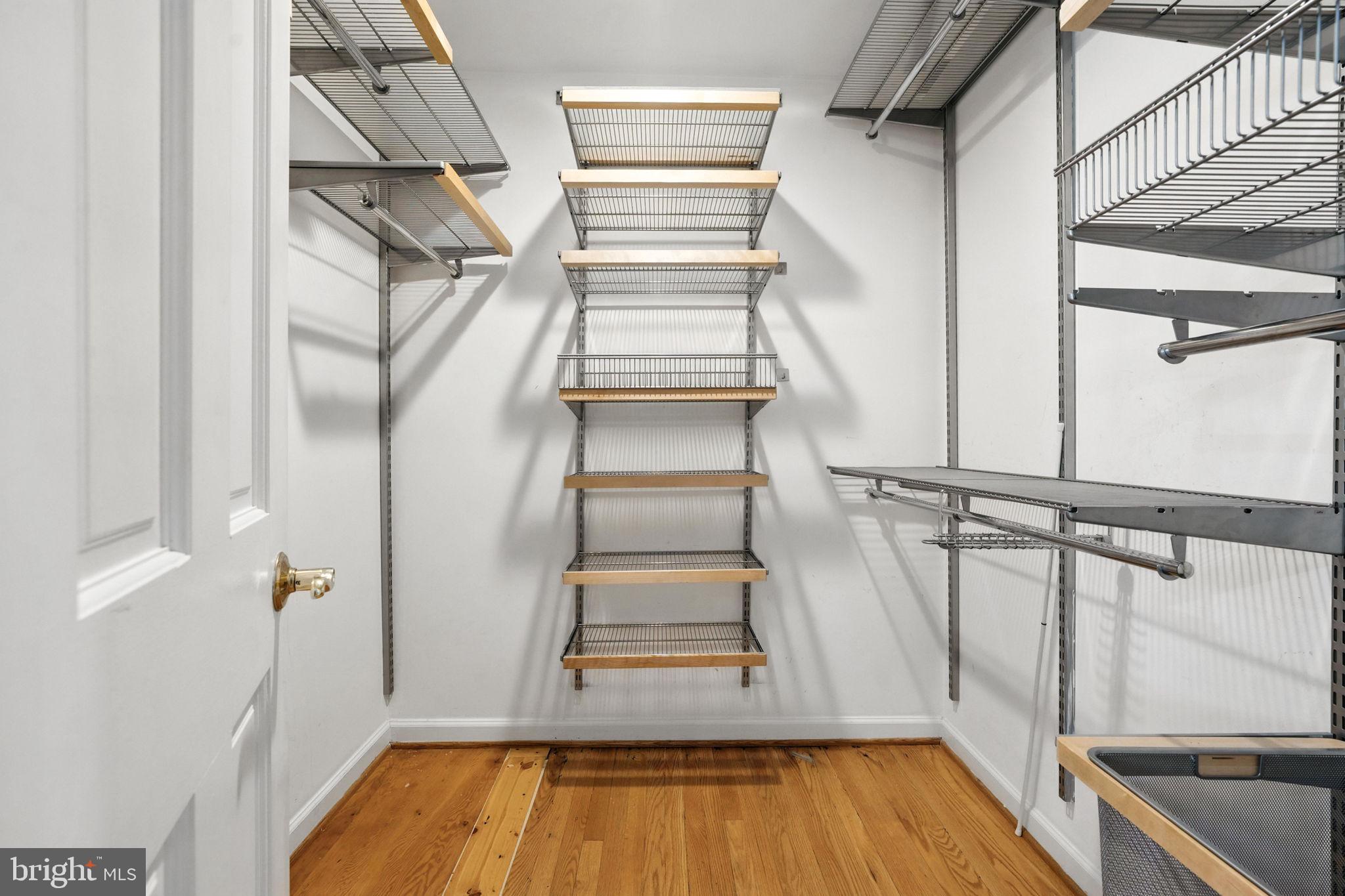 BIRCHWOOD - Residential