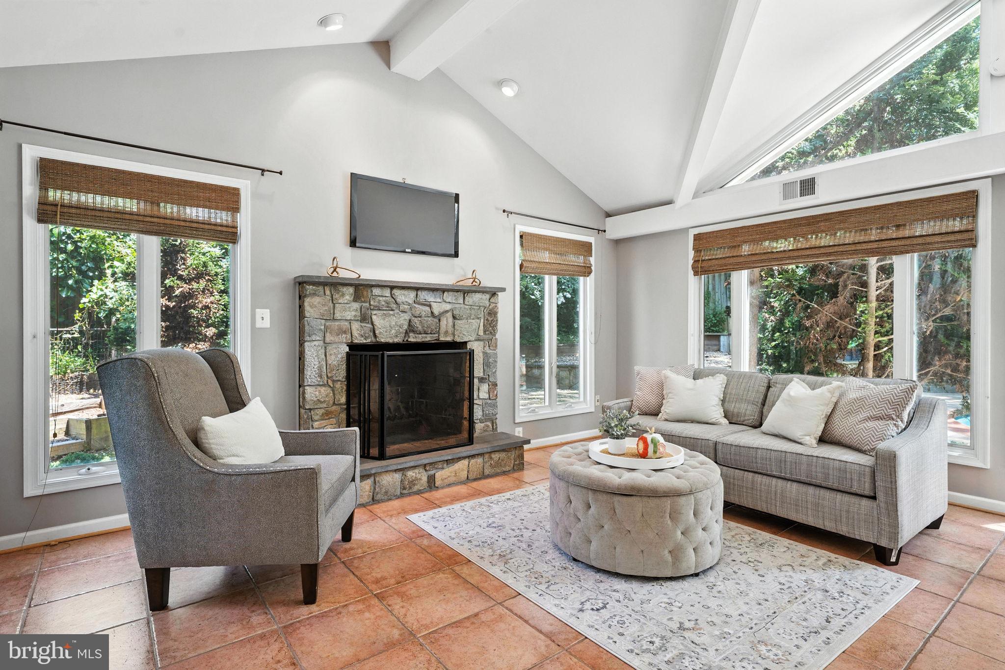 BIRCHWOOD - Residential