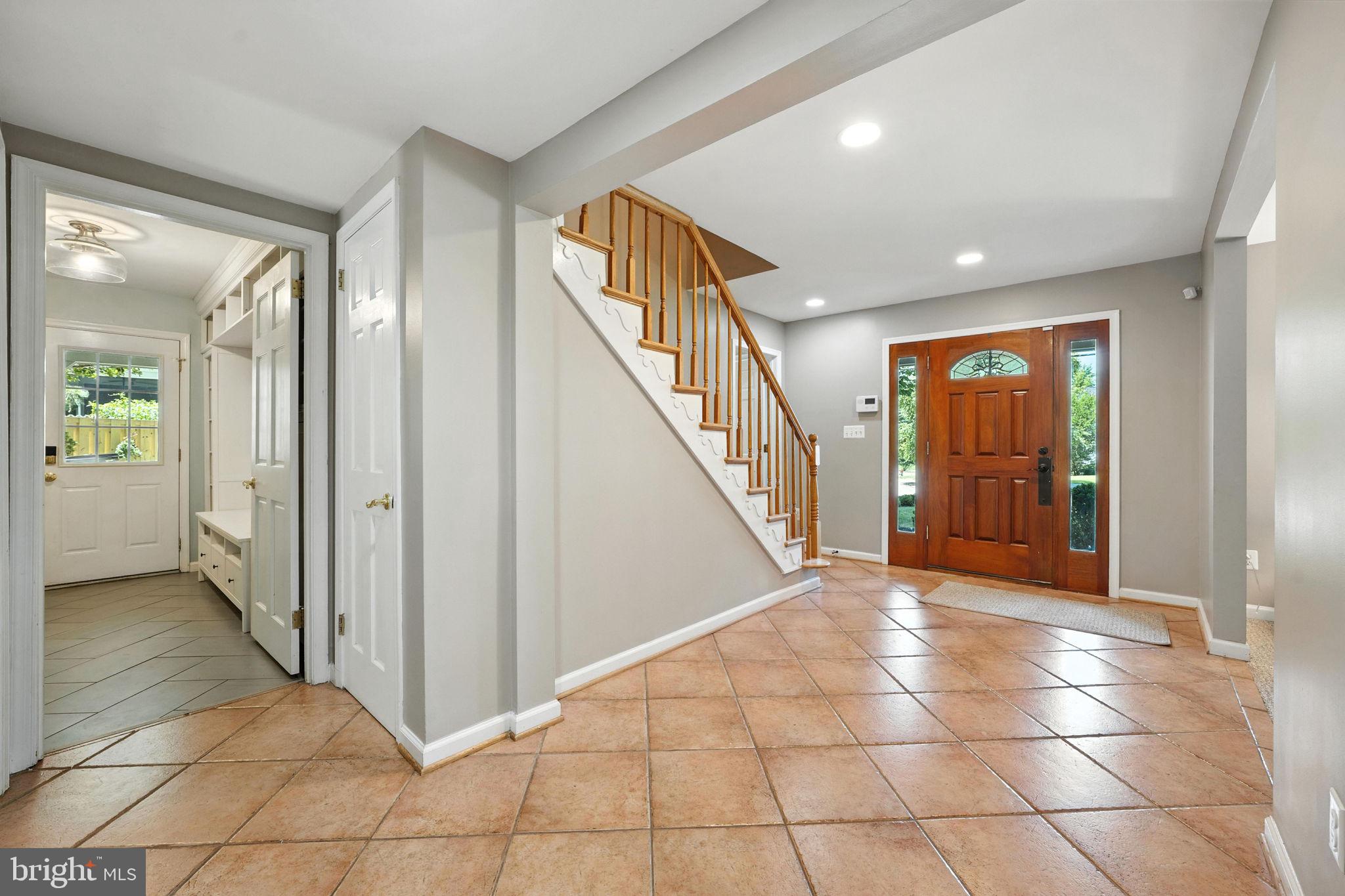 BIRCHWOOD - Residential