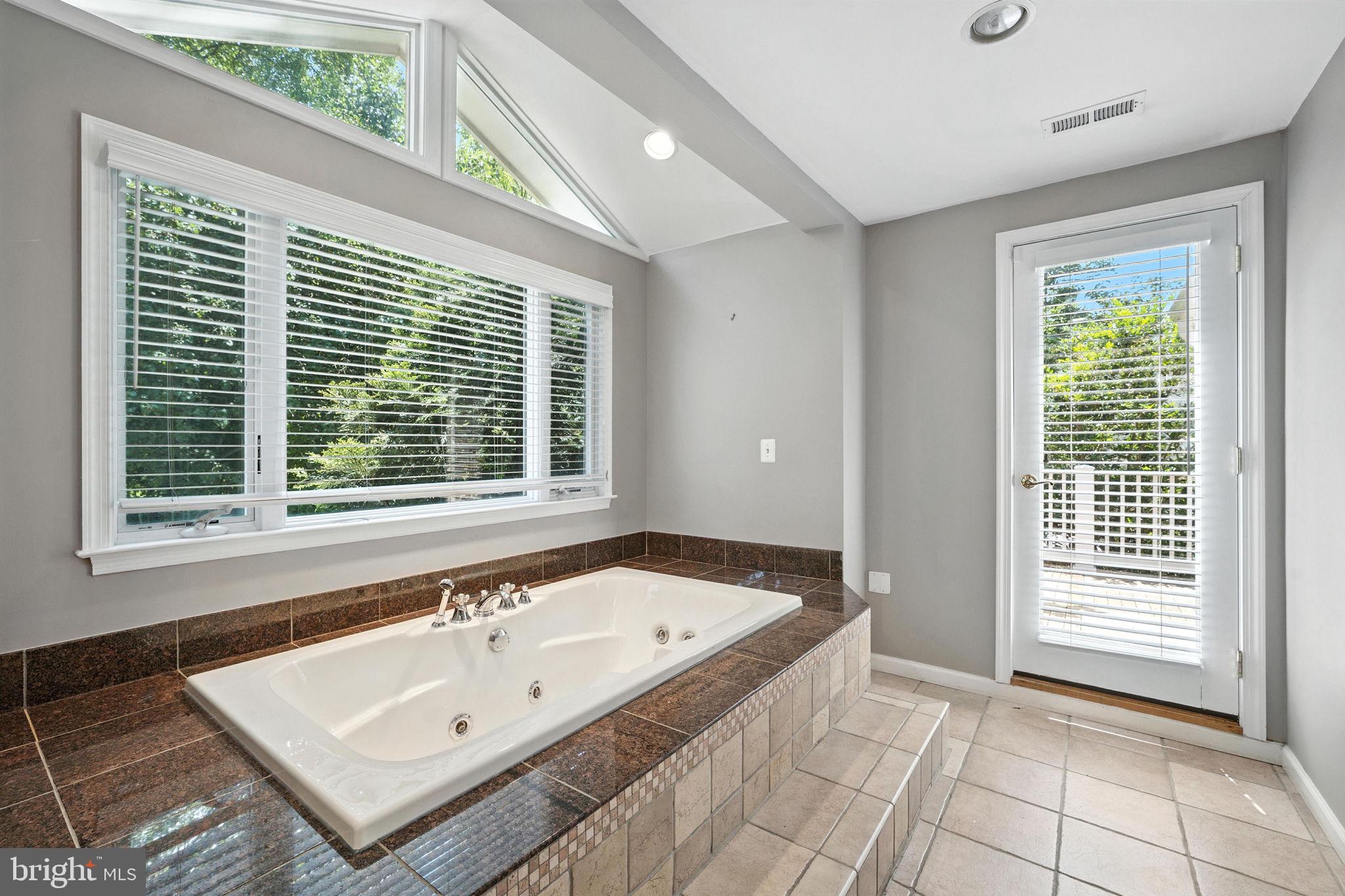 BIRCHWOOD - Residential