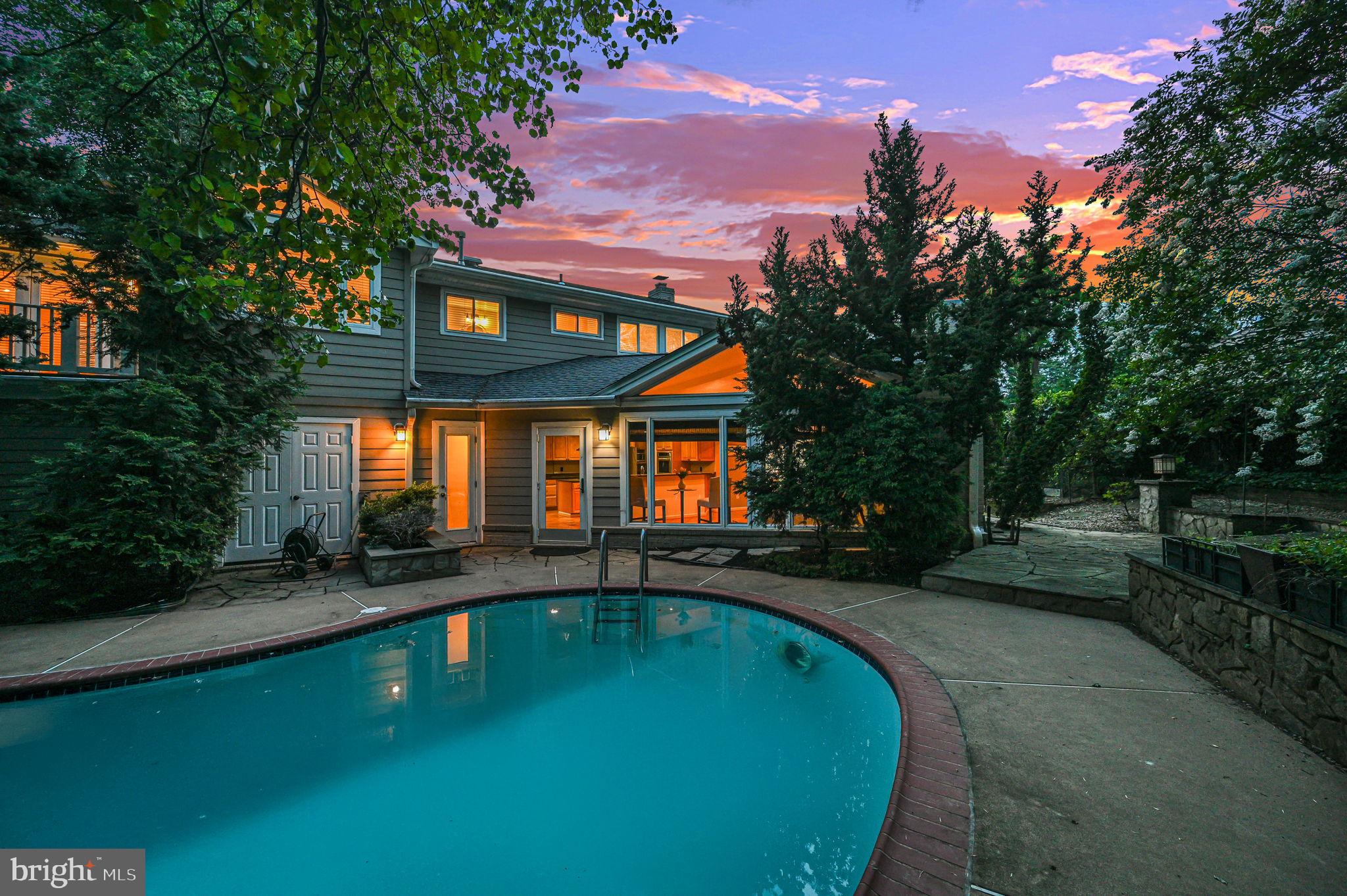 BIRCHWOOD - Residential