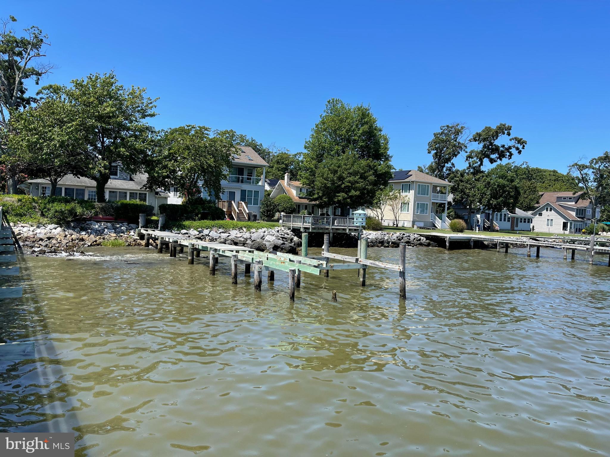 FELICITY COVE - Residential