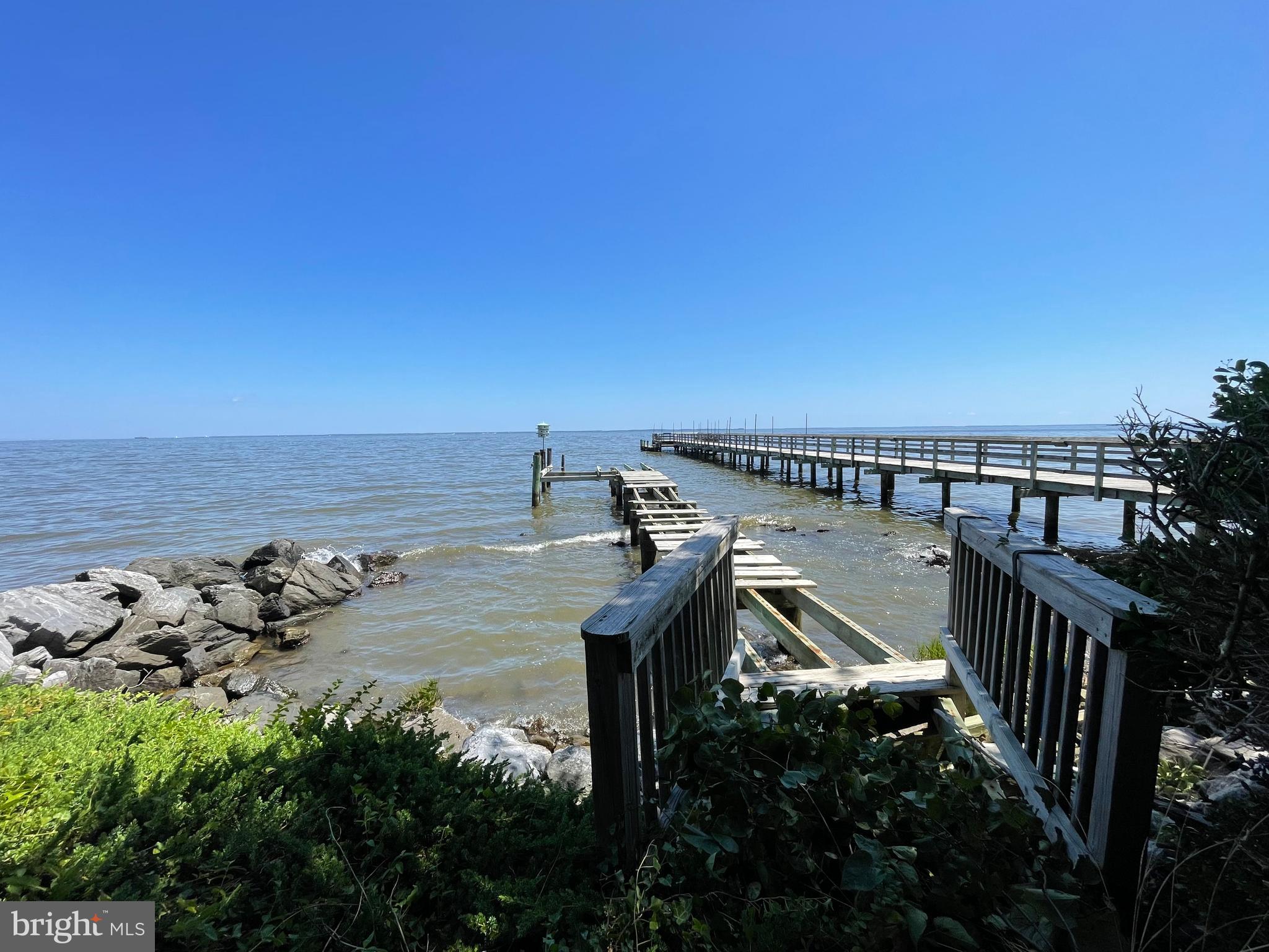 FELICITY COVE - Residential