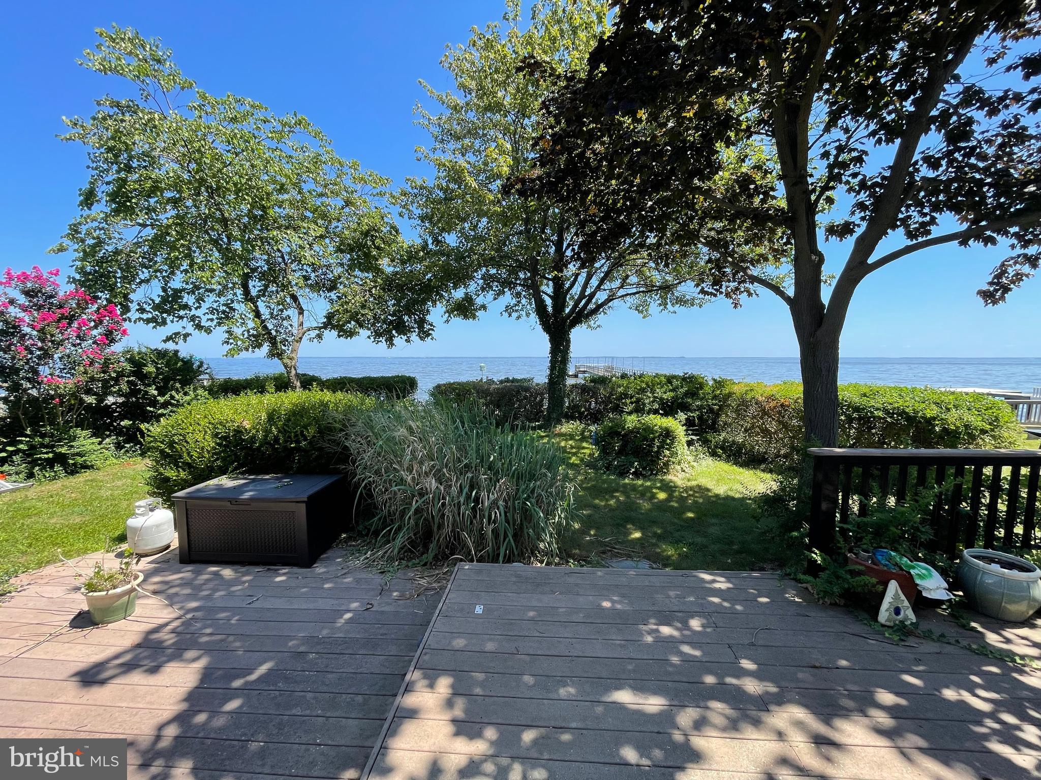 FELICITY COVE - Residential