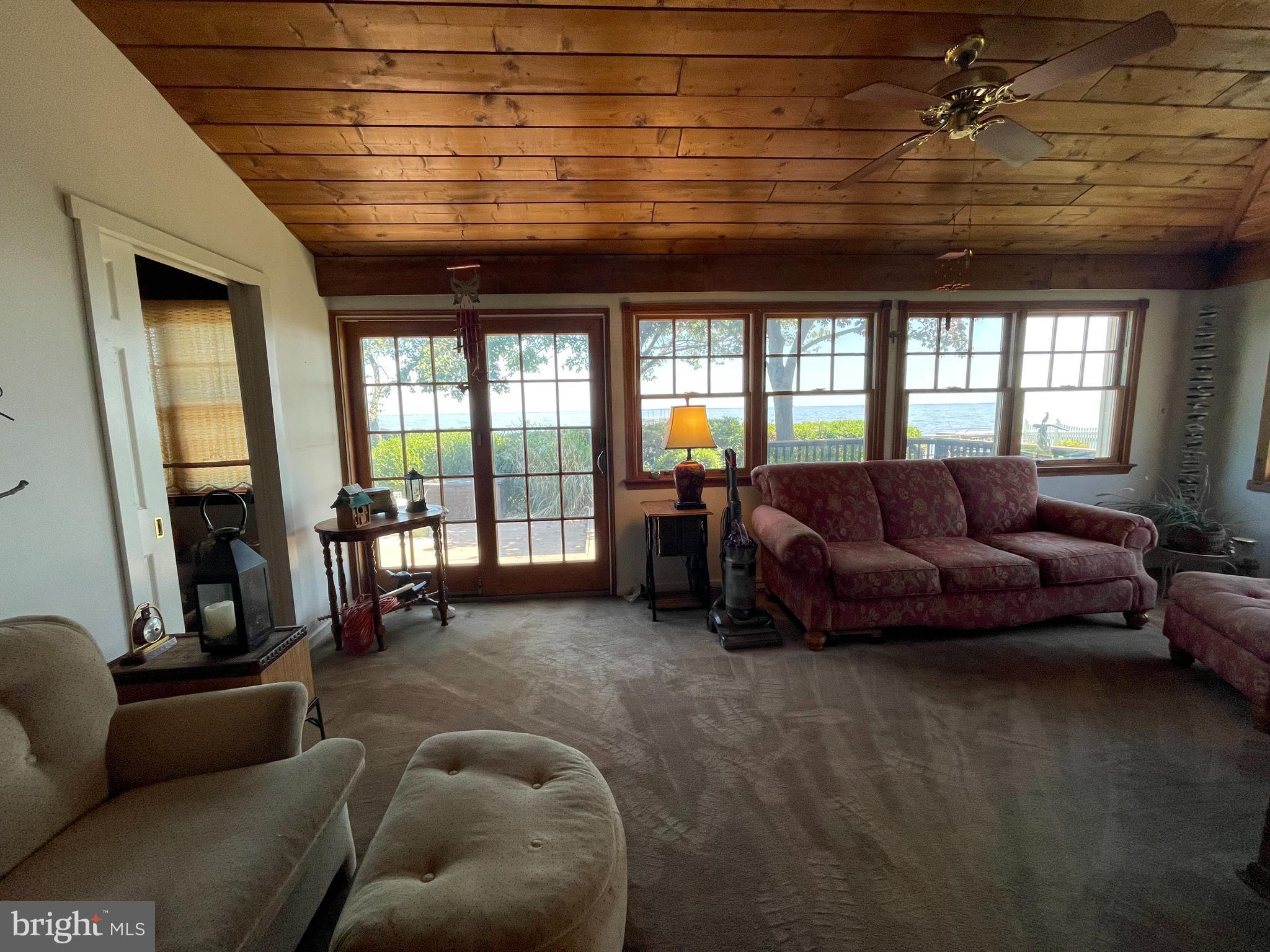 FELICITY COVE - Residential