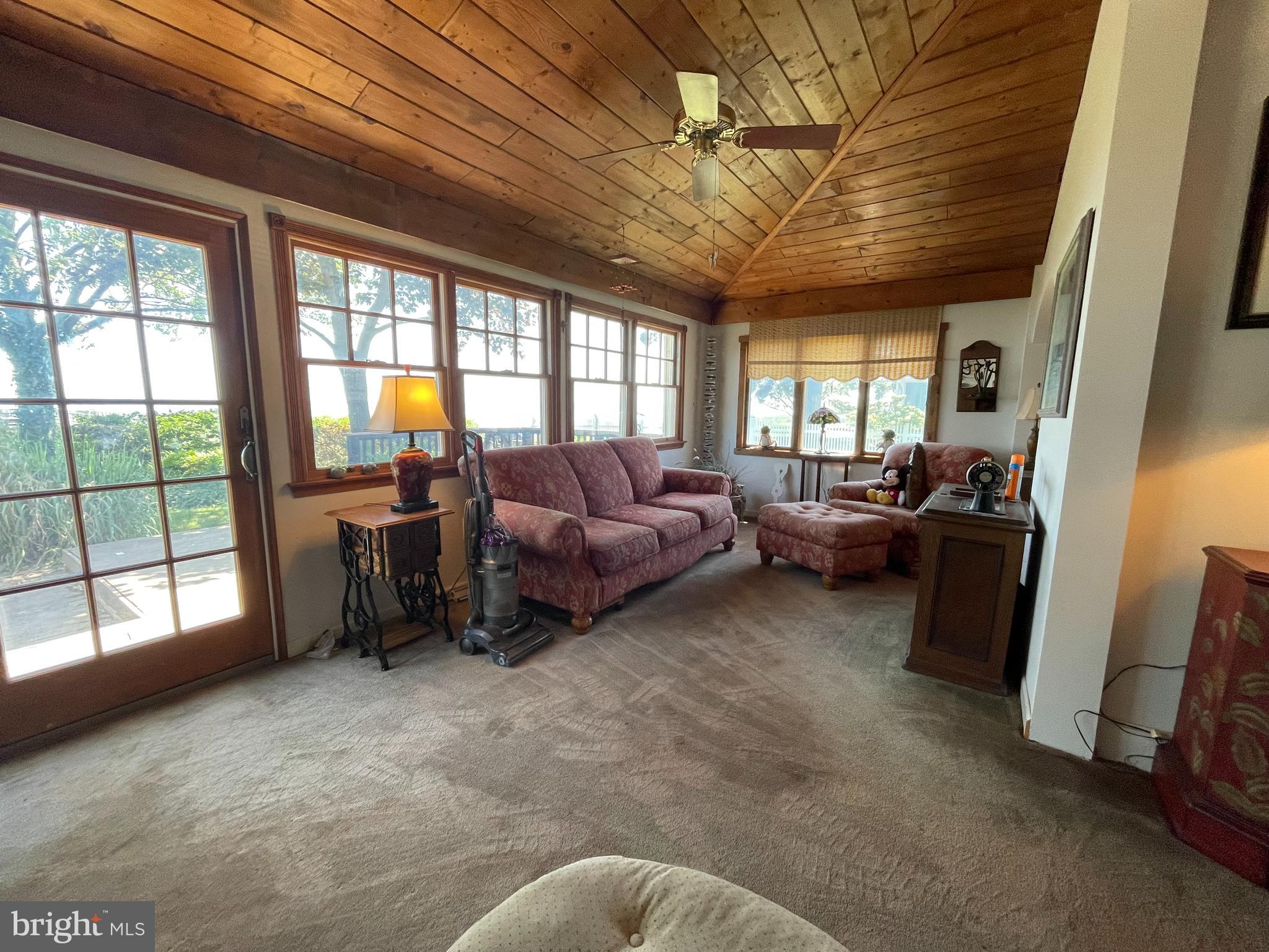 FELICITY COVE - Residential