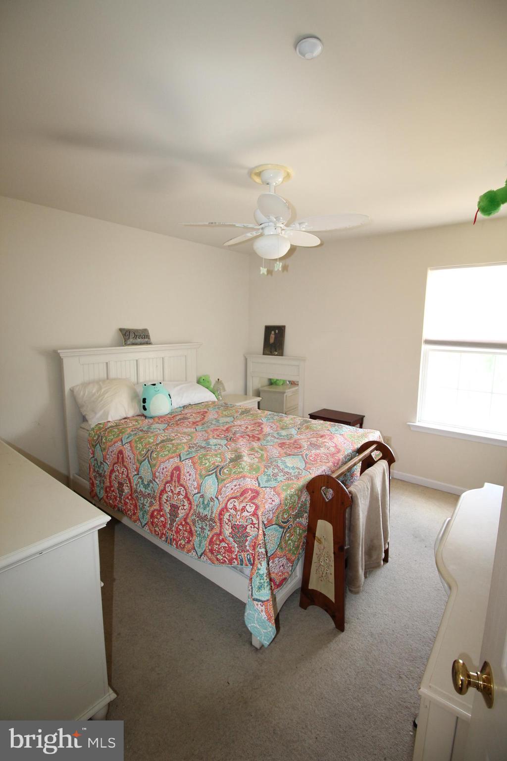 HUNTERS RUN - Residential