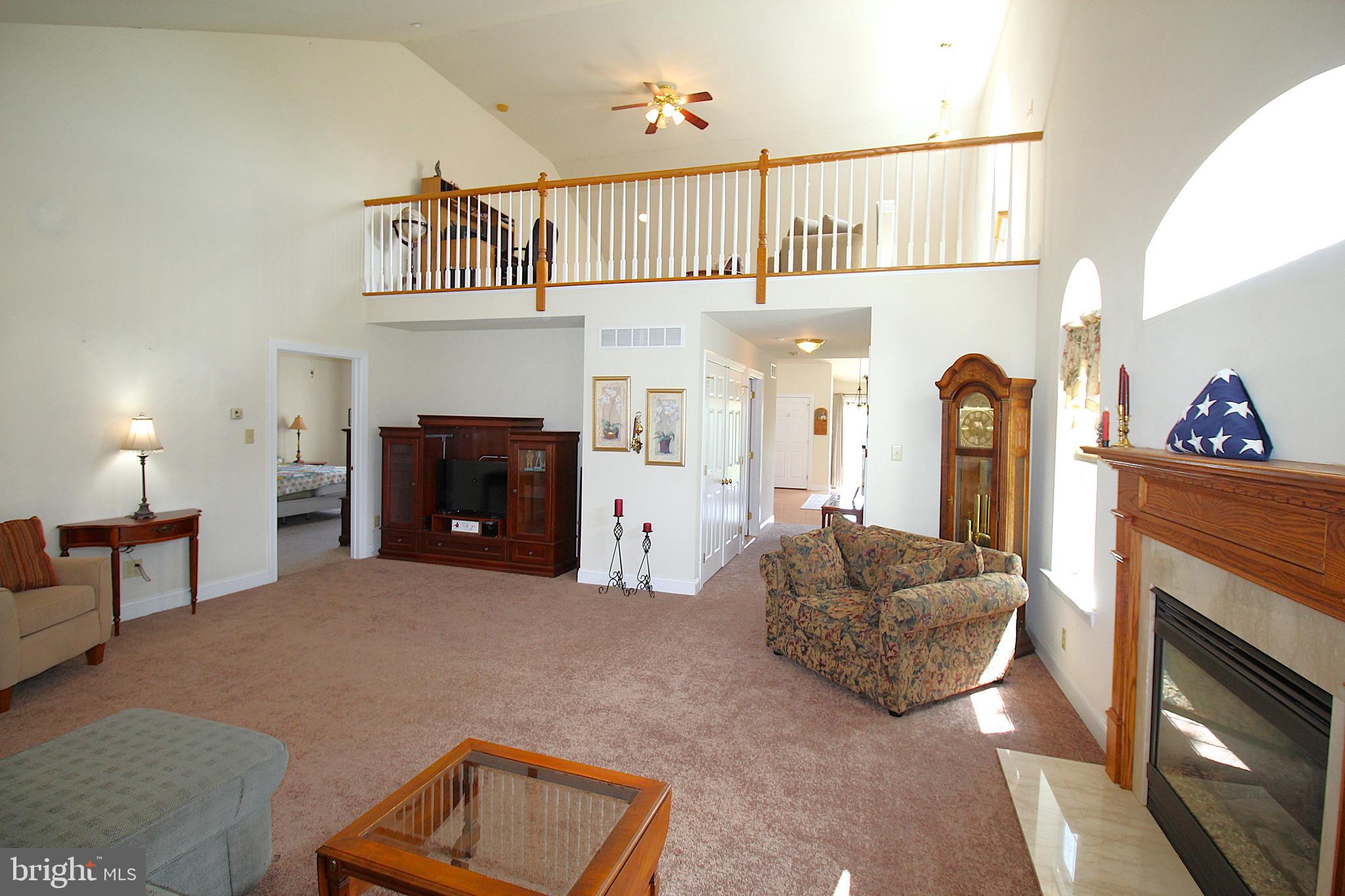 HUNTERS RUN - Residential