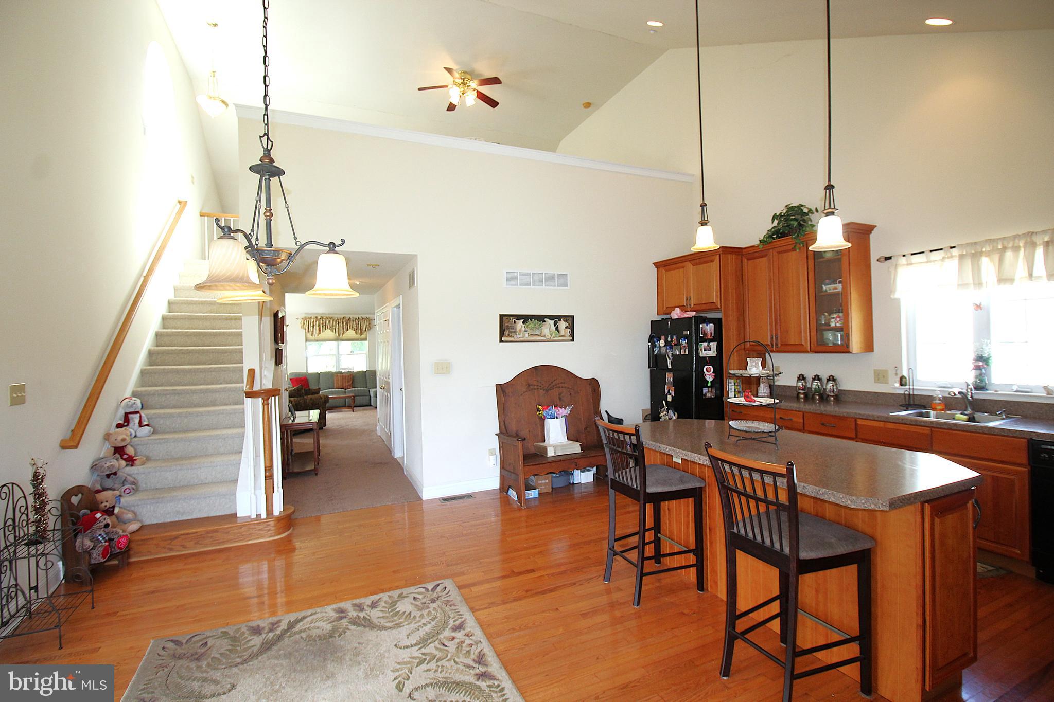 HUNTERS RUN - Residential