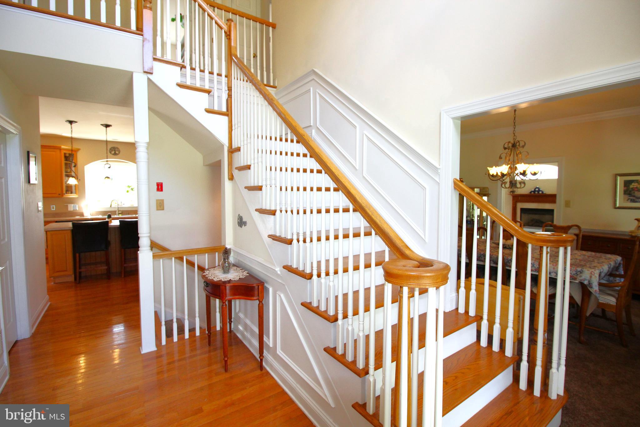 HUNTERS RUN - Residential