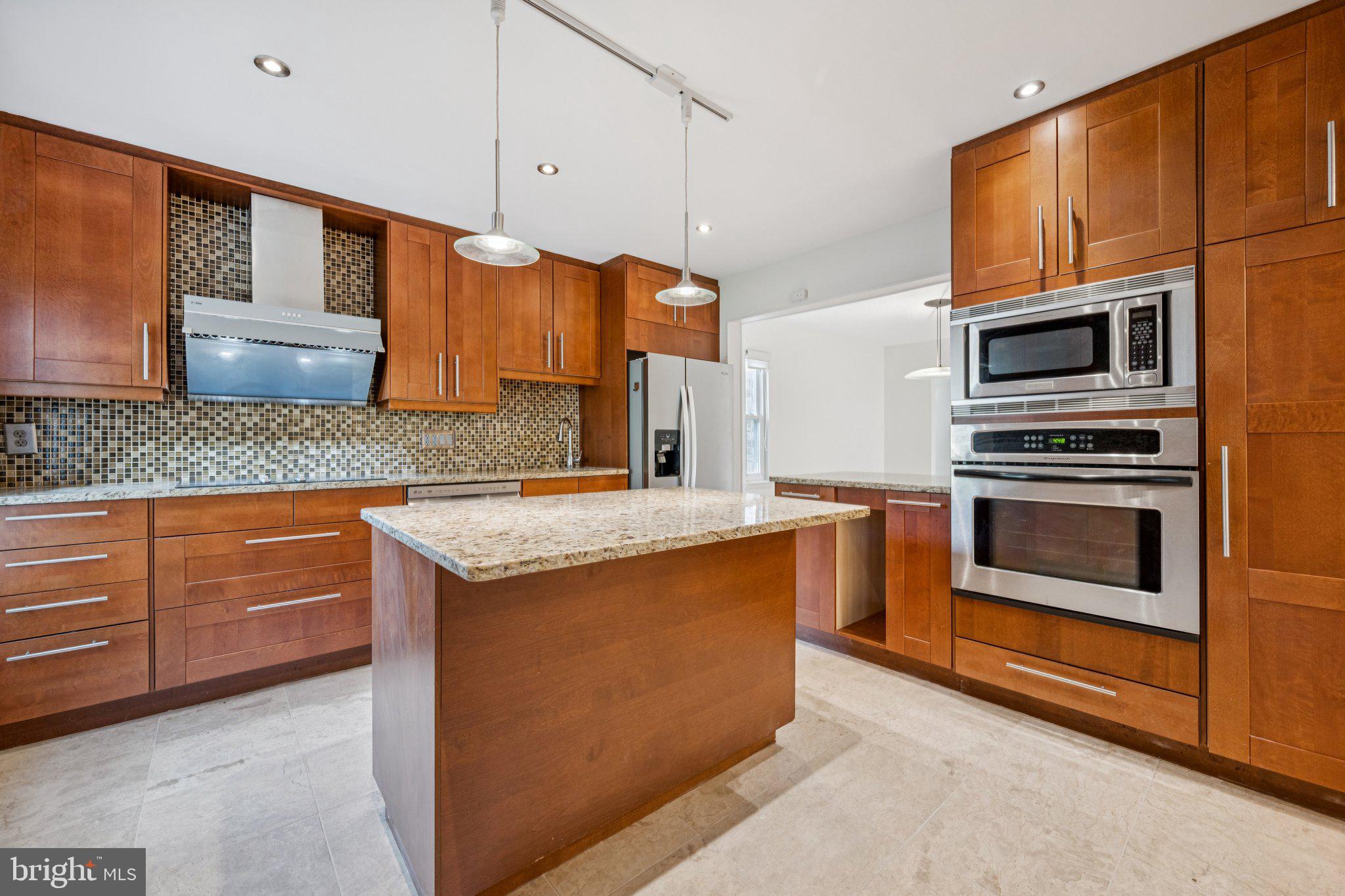 Welcome to 12260 Greenleaf Ave in Potomac—a beautifully updated end-unit townhouse is move-in ready and offers 3 bedrooms, 3.5 bathrooms, and a thoughtful floor plan designed for both comfort and convenience. Recent upgrades include a brand-new HVAC system, fresh interior paint, luxury vinyl plank flooringthroughout the main and upper levels, and a fully finished lower level with new ceramic tile flooring. The modern kitchen features stainless steel appliances, while the spacious primary suite boasts its own private patio retreat.
Downstairs, enjoy a versatile recreation room, full bath, and bonus den—perfect for guests, a home gym, or office. Additional updates like newer windows and a sliding glass door enhance natural light and energy efficiency.
Top-rated school district -Beverly Farms ES, Herbert Hoover MS, and Winston Churchill HS—consistently ranked among the best in Maryland. Commuters will love the unbeatable location with quick access to I-270, I-495, and major employment centers. HOA amenities include water, common area maintenance, management, master insurance and professional landscaping for low-maintenance living.
Don’t miss the chance to own this move-in ready gem in Potomac—where excellent schools, convenience, and modern living come together. Open House Saturday 12-3pm!