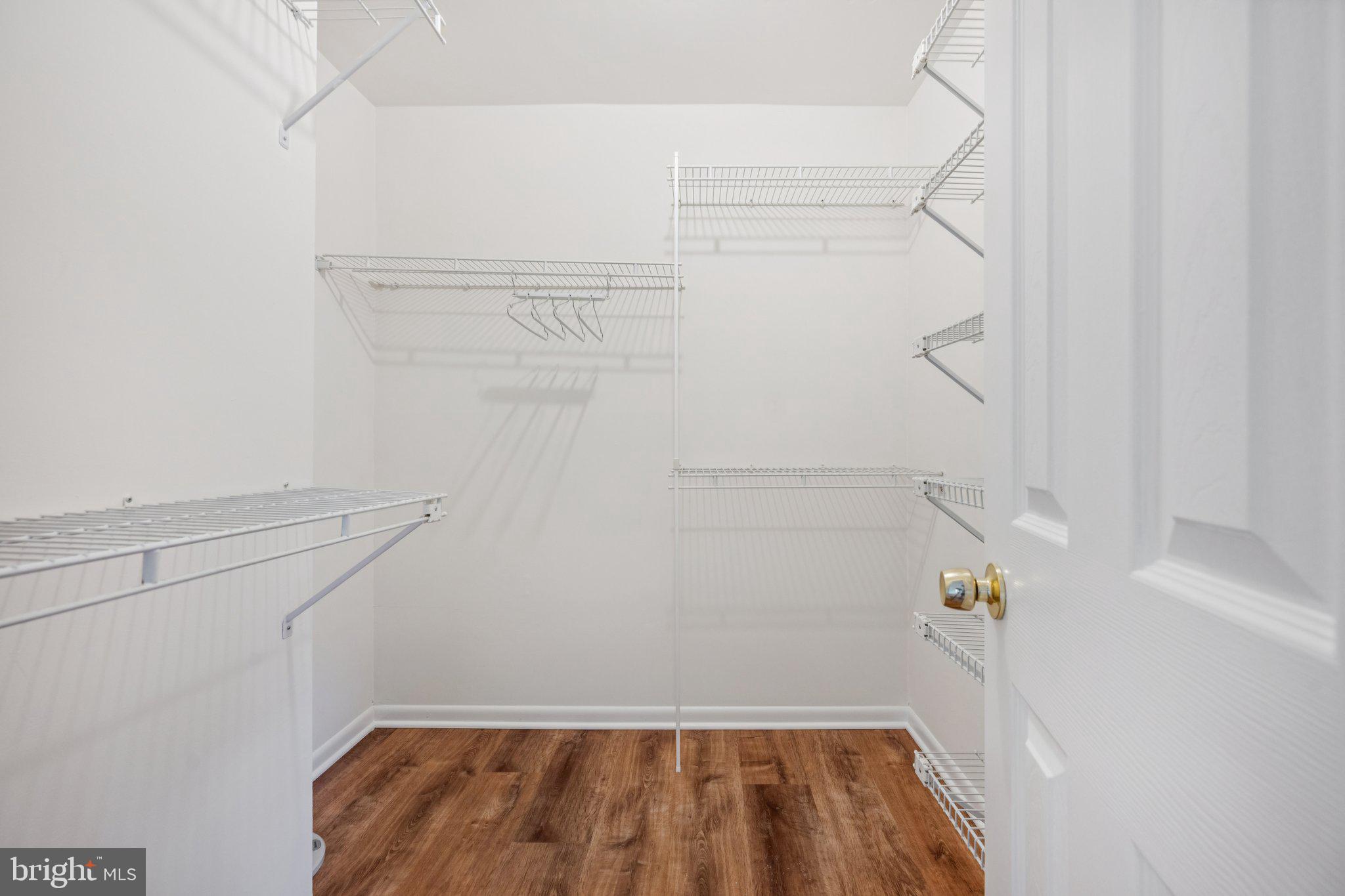 WATKINS GLEN - Residential