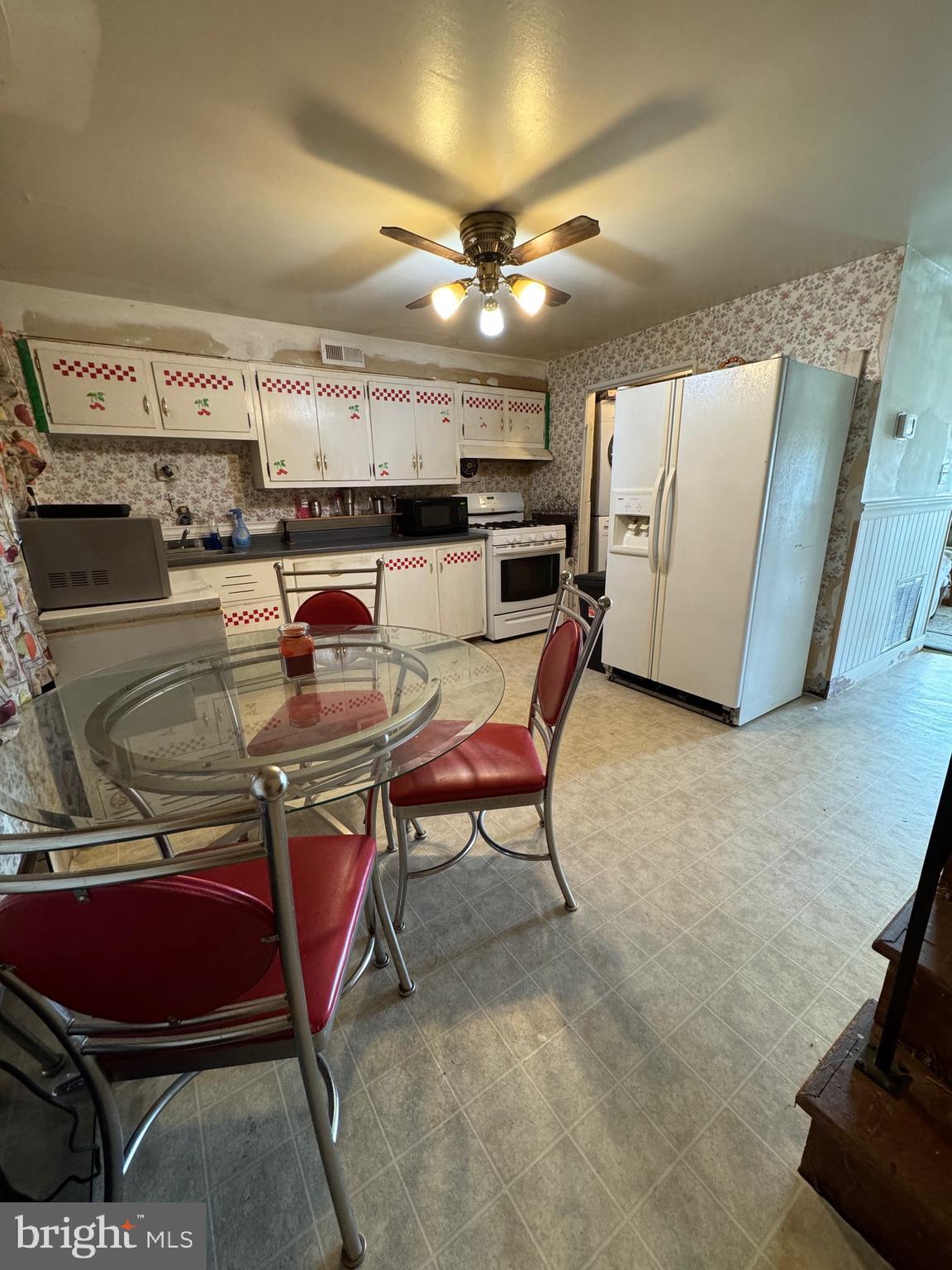 EASTWOOD HEIGHTS - Residential