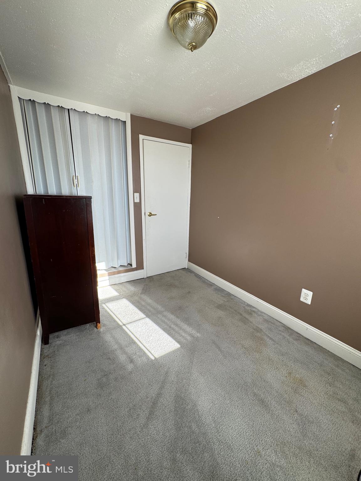 EASTWOOD HEIGHTS - Residential