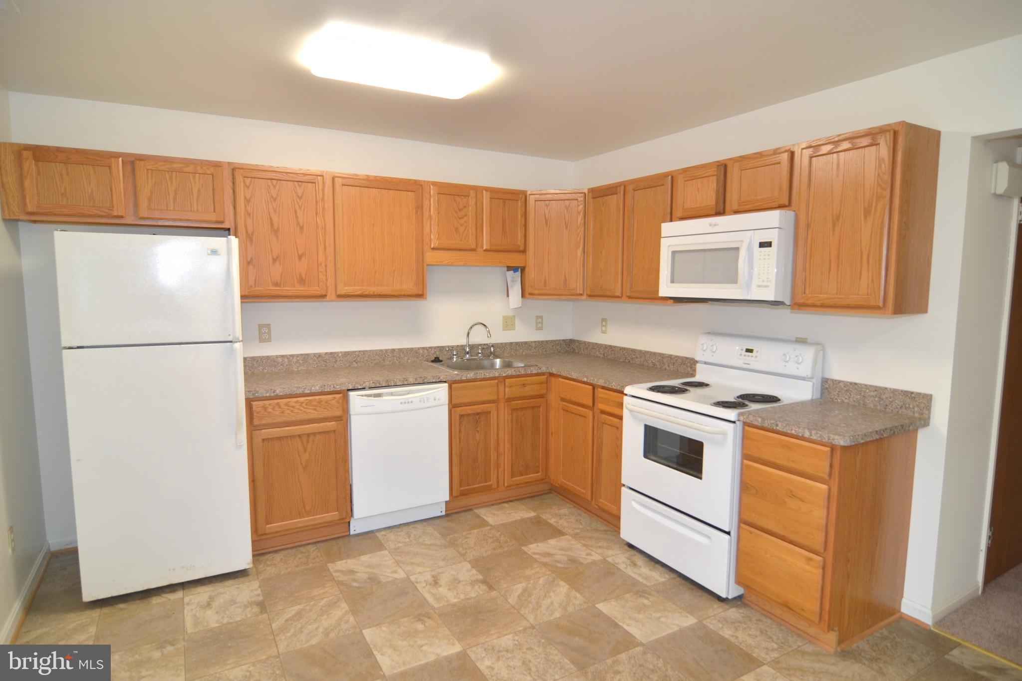 SPRING VALLEY - Residential Lease