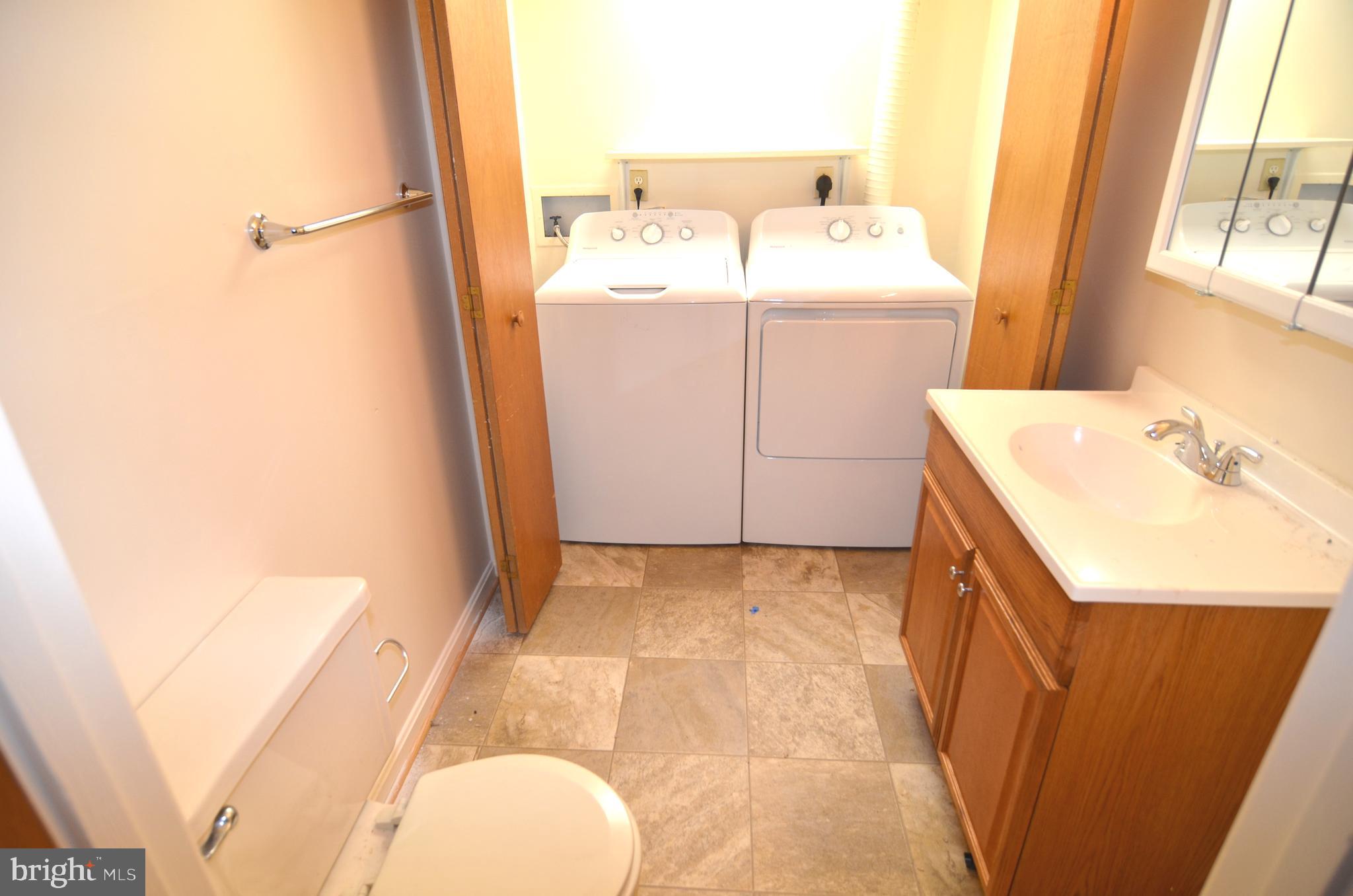 SPRING VALLEY - Residential Lease