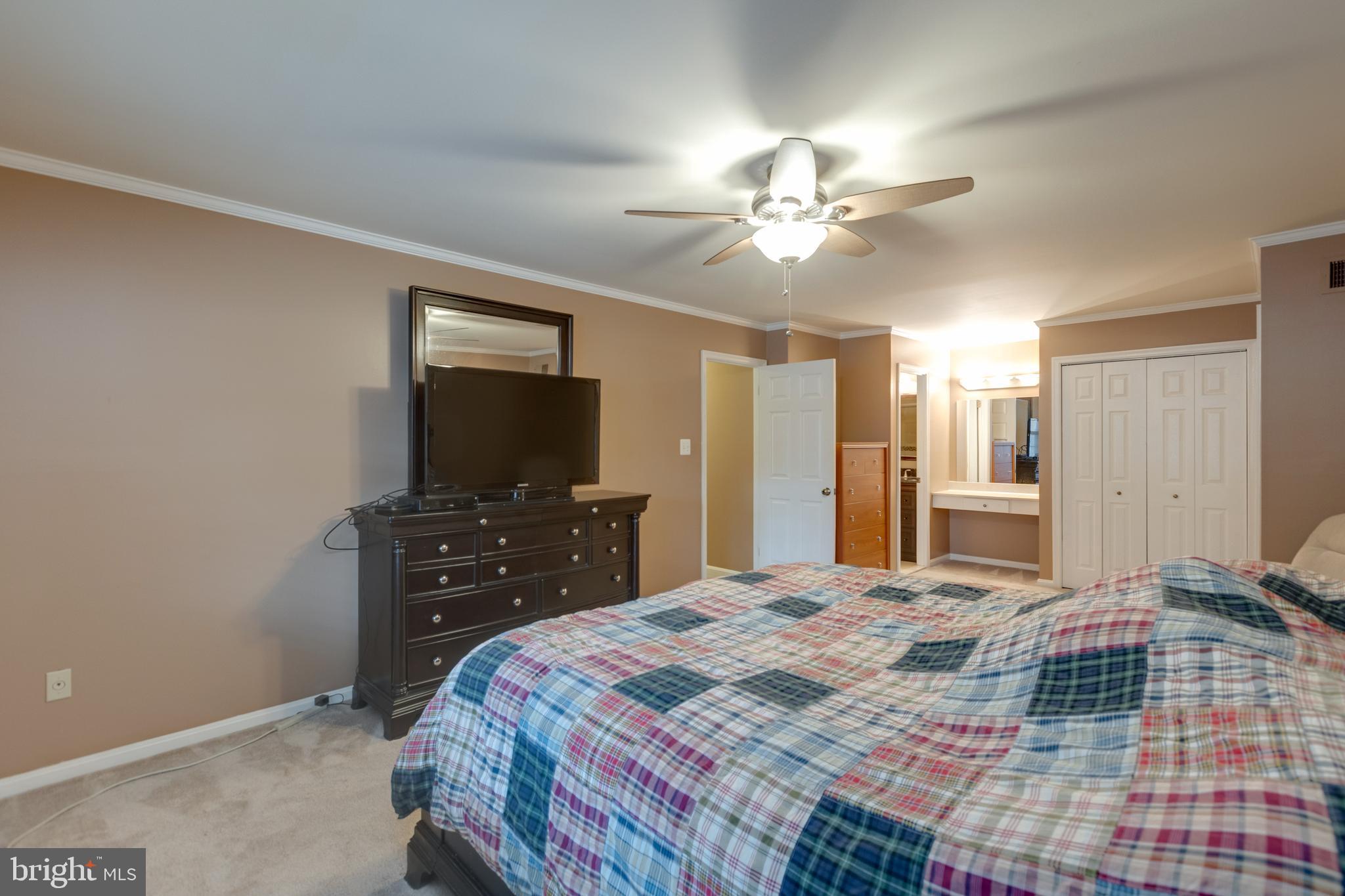 ORANGE HUNT ESTATES WEST - Residential