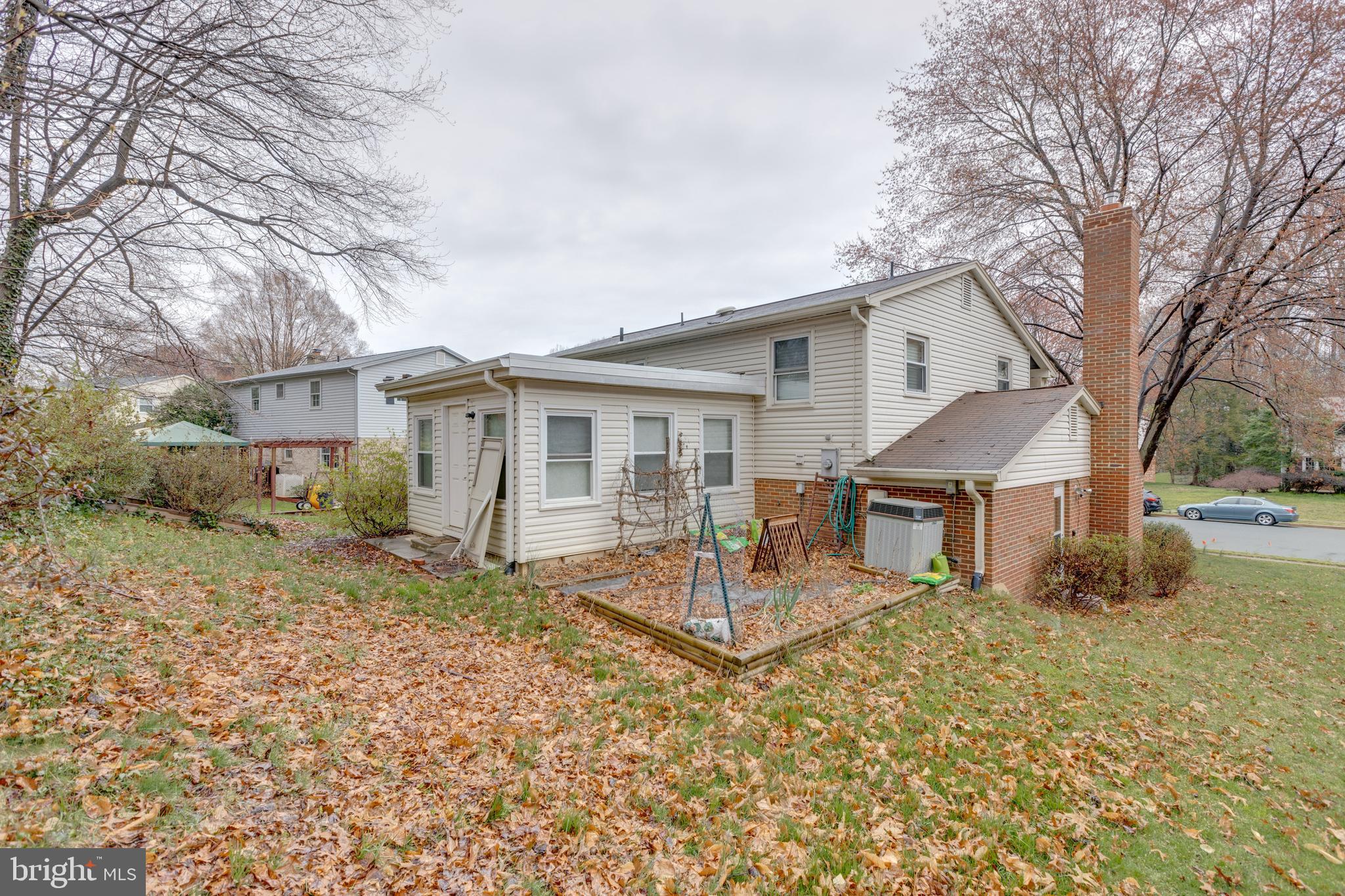 ORANGE HUNT ESTATES WEST - Residential