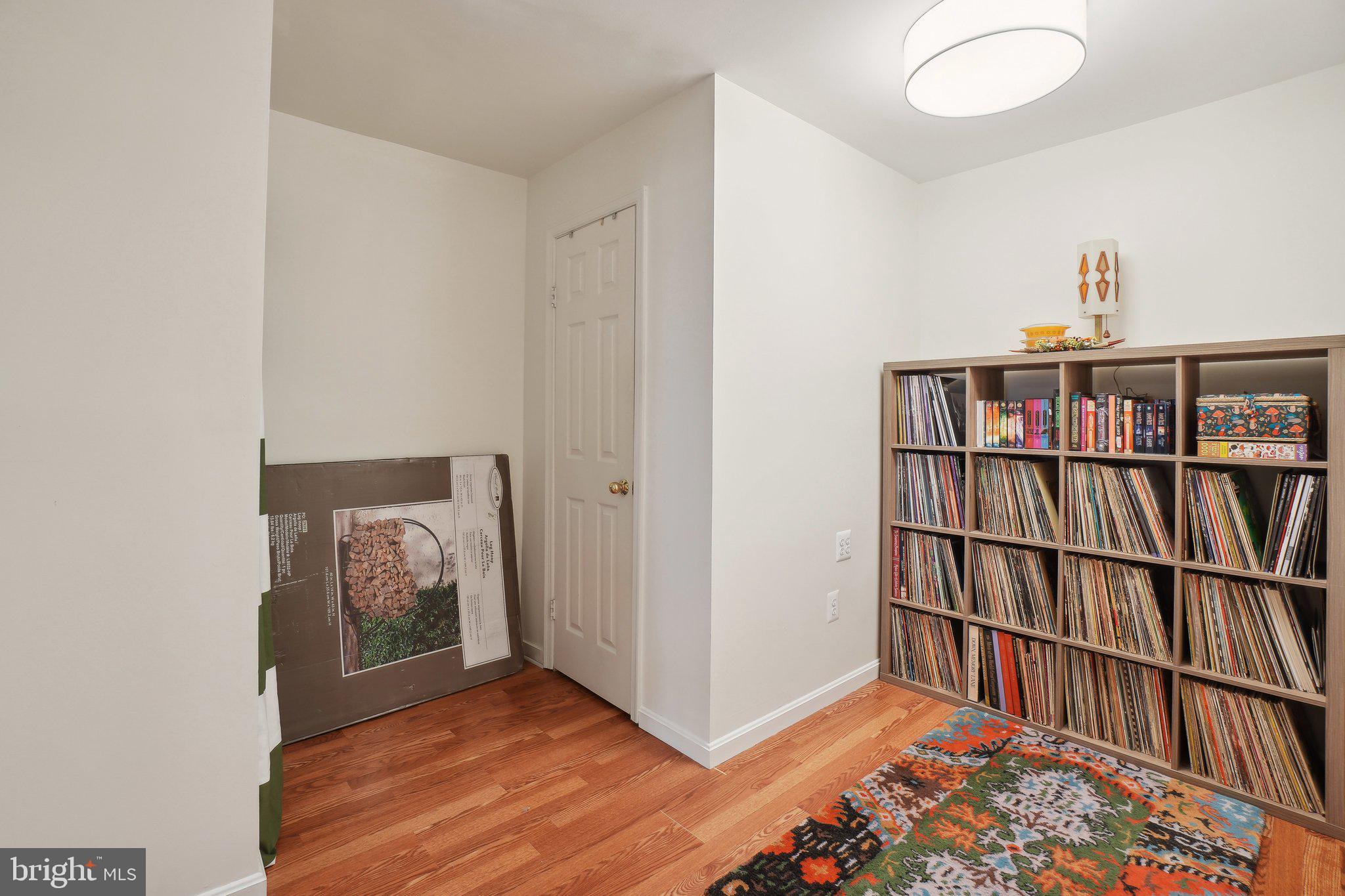 VILL AT MANCHESTER FARMS - Residential