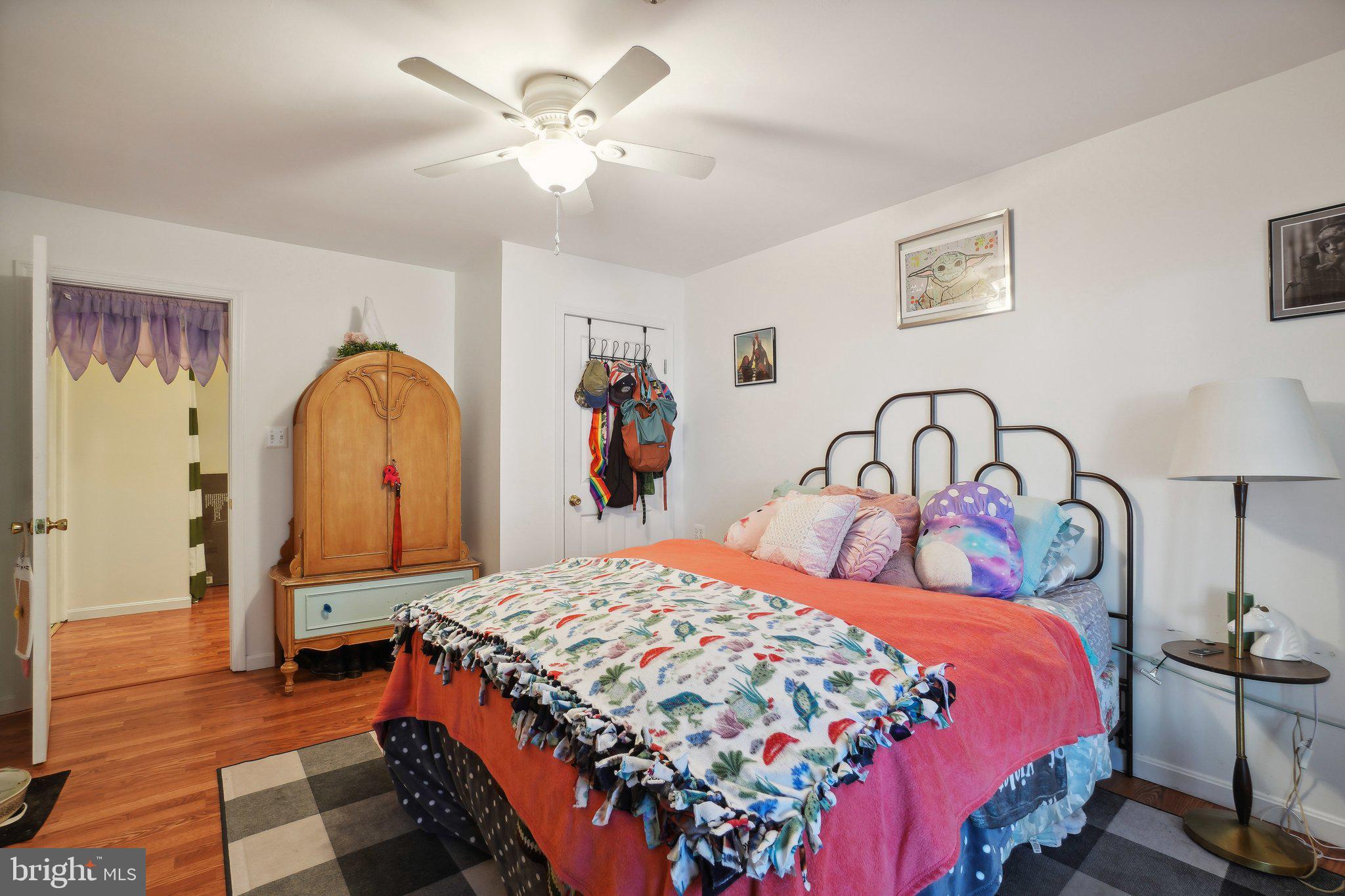 VILL AT MANCHESTER FARMS - Residential