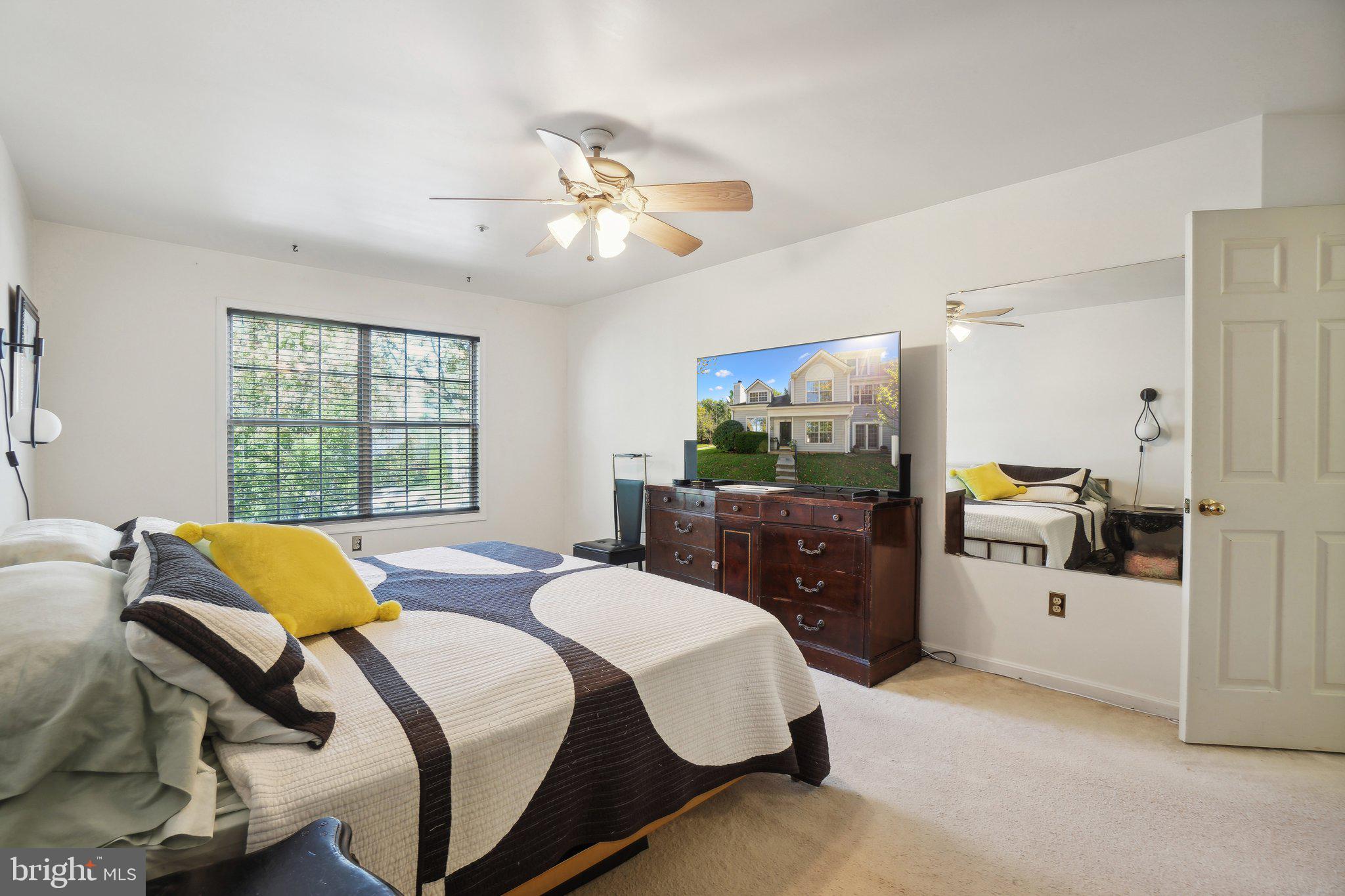 VILL AT MANCHESTER FARMS - Residential