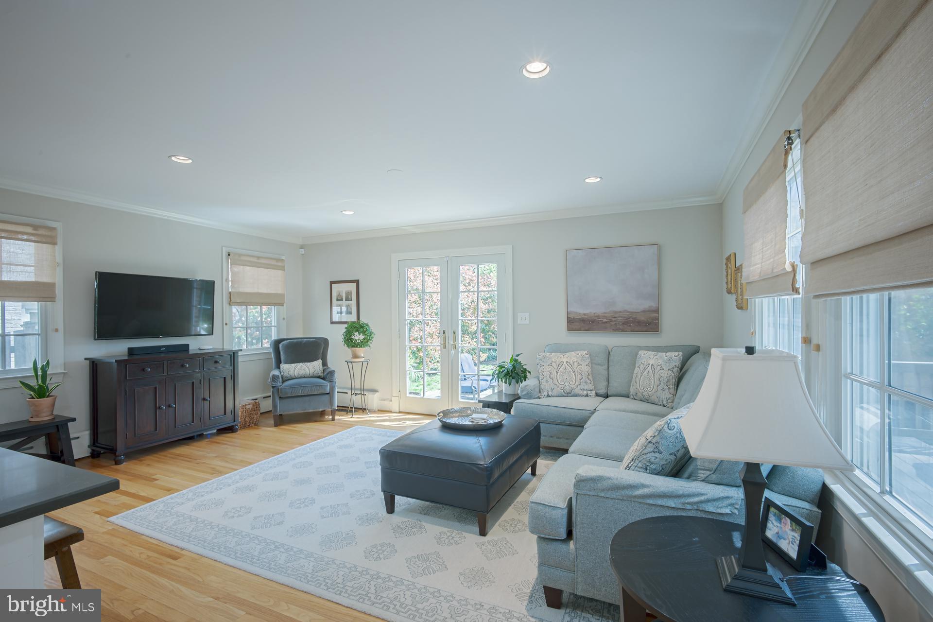 ROSEMONT/BRADDOCK HEIGHTS - Residential