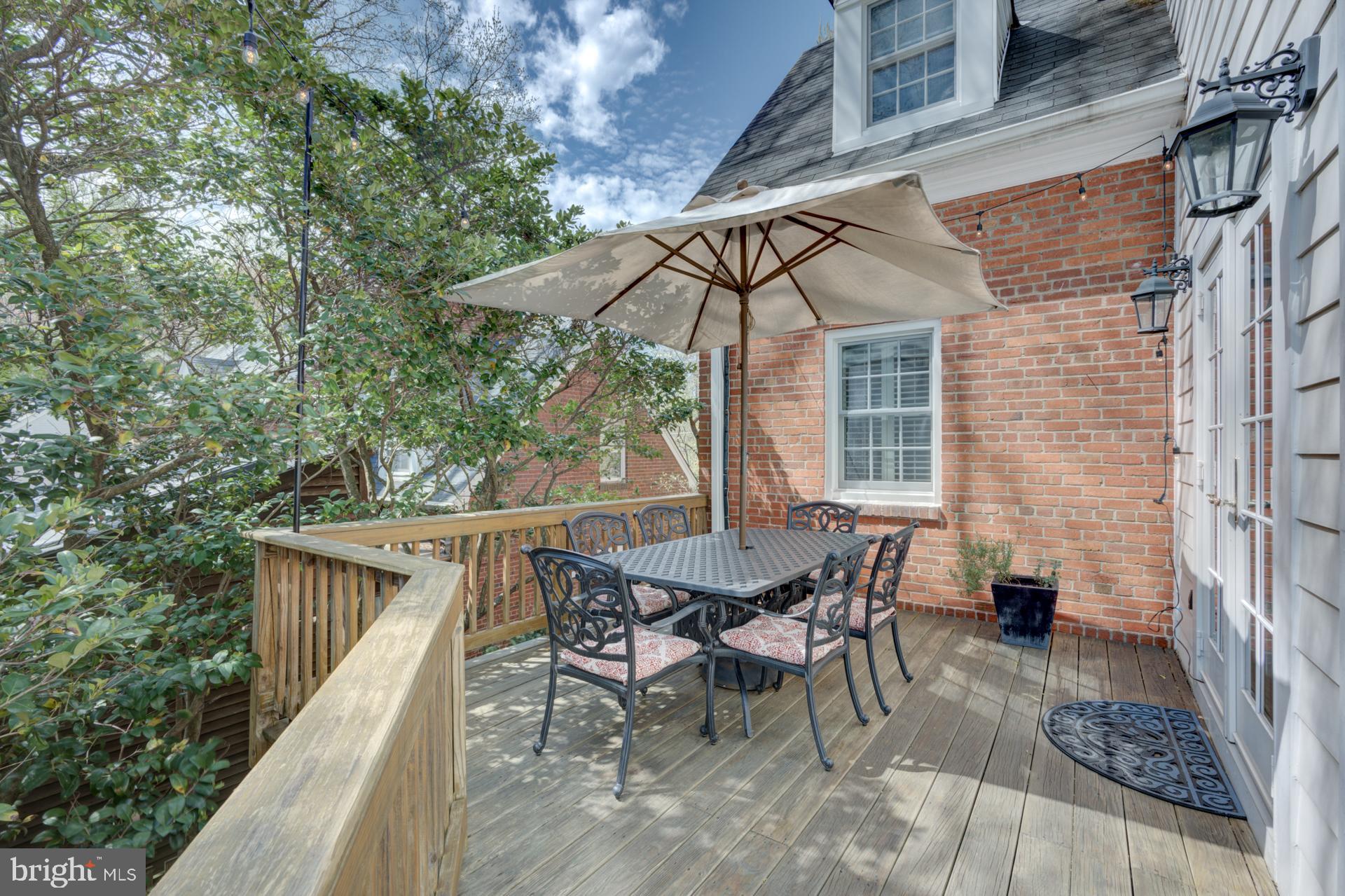 ROSEMONT/BRADDOCK HEIGHTS - Residential