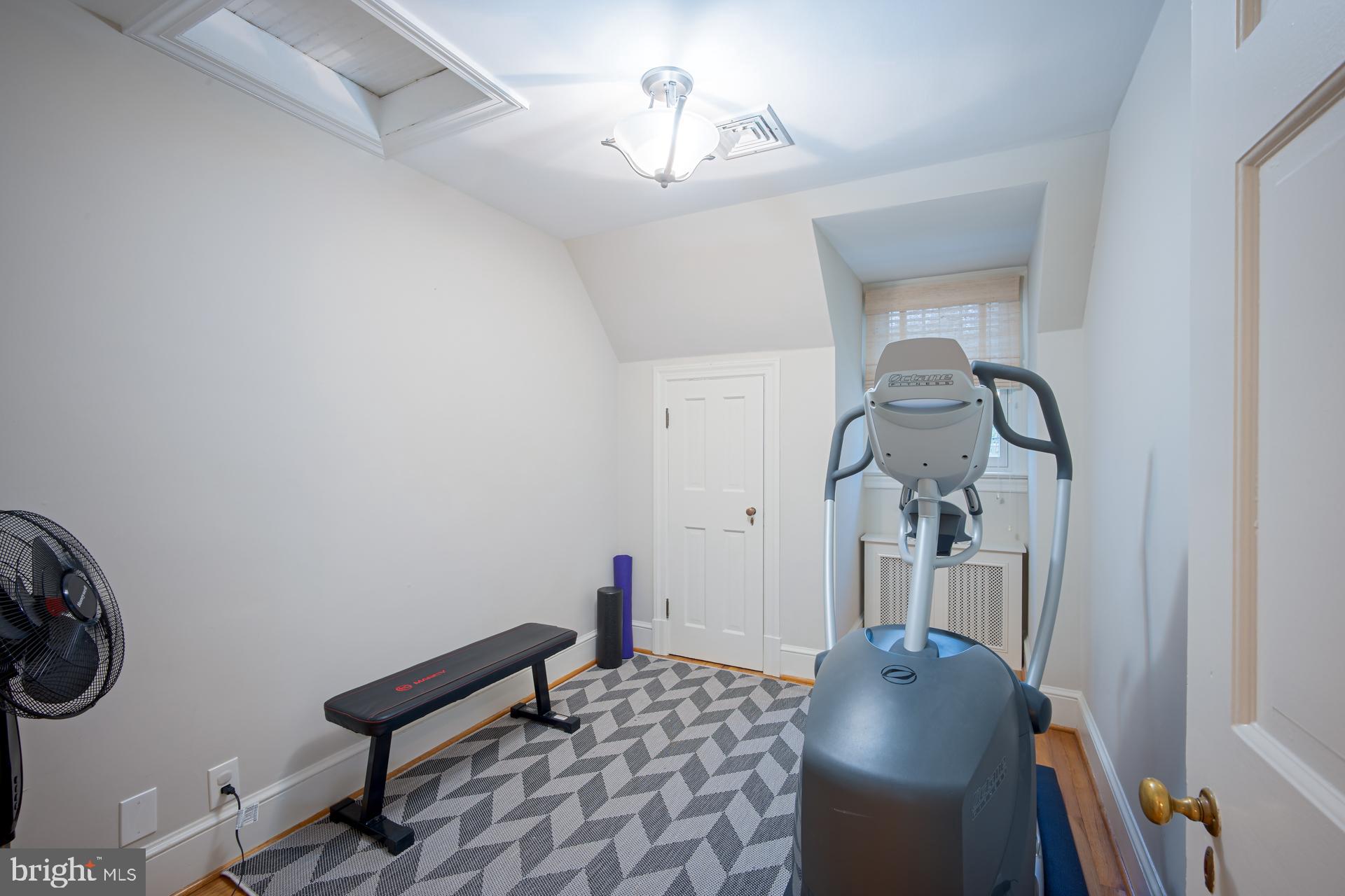 ROSEMONT/BRADDOCK HEIGHTS - Residential