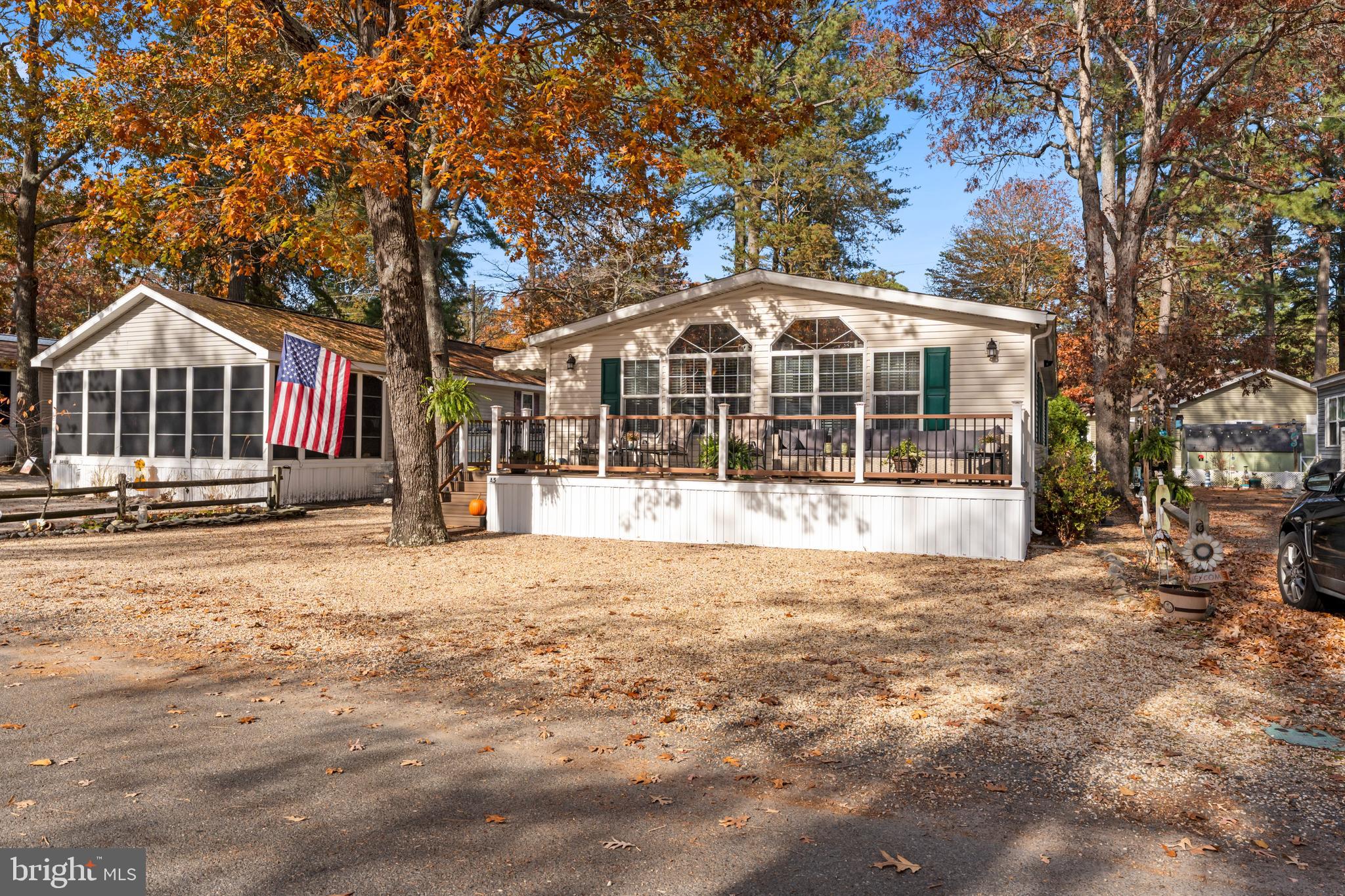 34939 NORTH DRIVE 52062