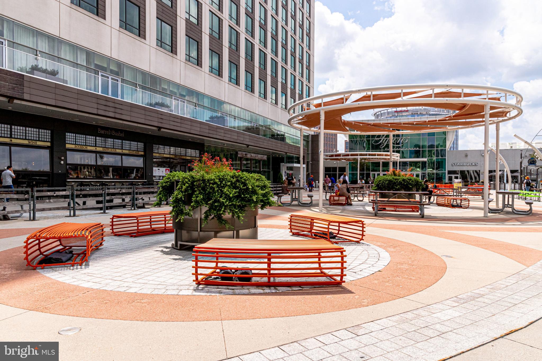 FOUNTAINS AT MCLEAN - Residential