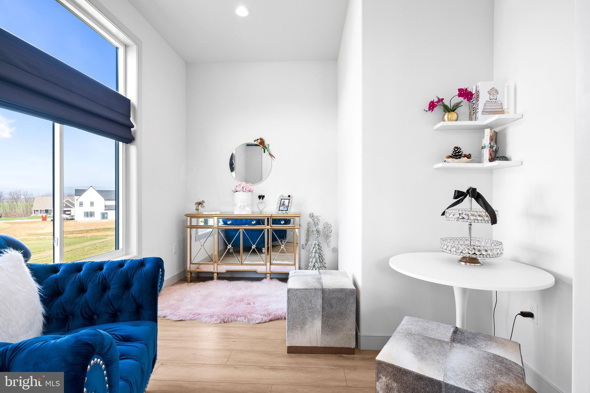 MOUNTAIN MEADOWS - Residential