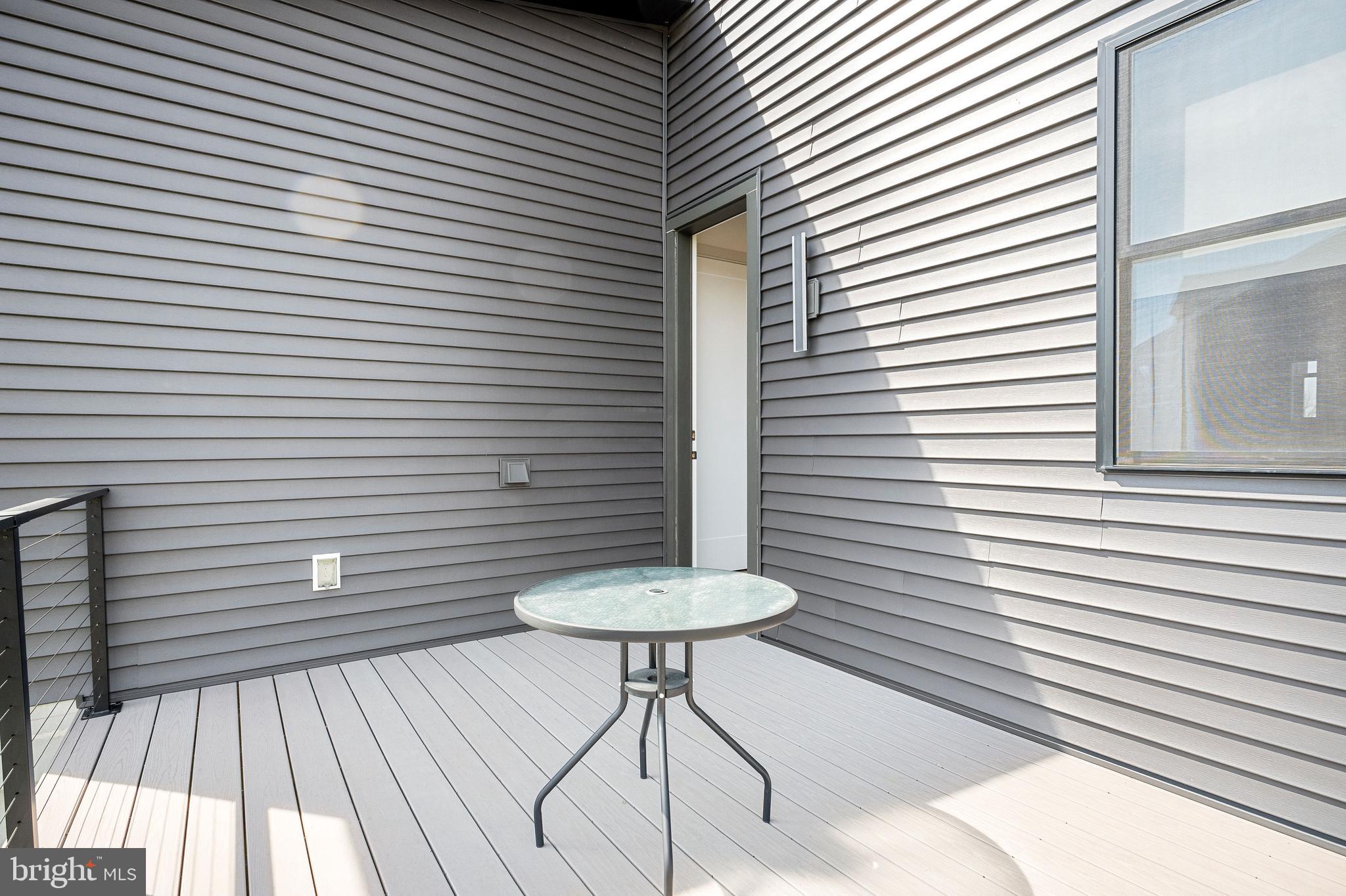 MOUNTAIN MEADOWS - Residential