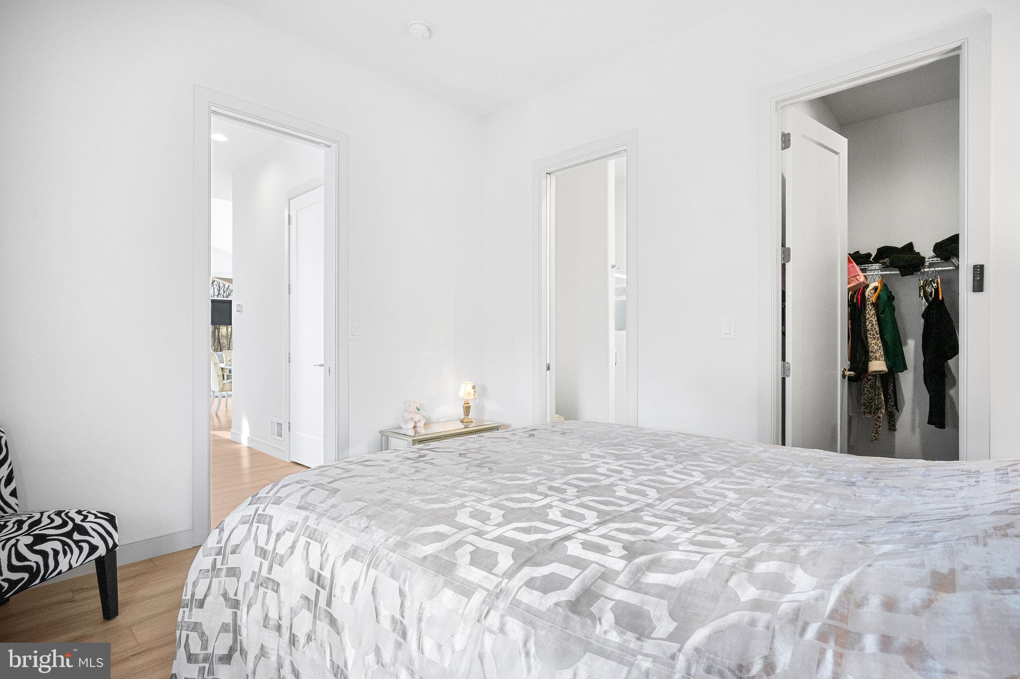 MOUNTAIN MEADOWS - Residential