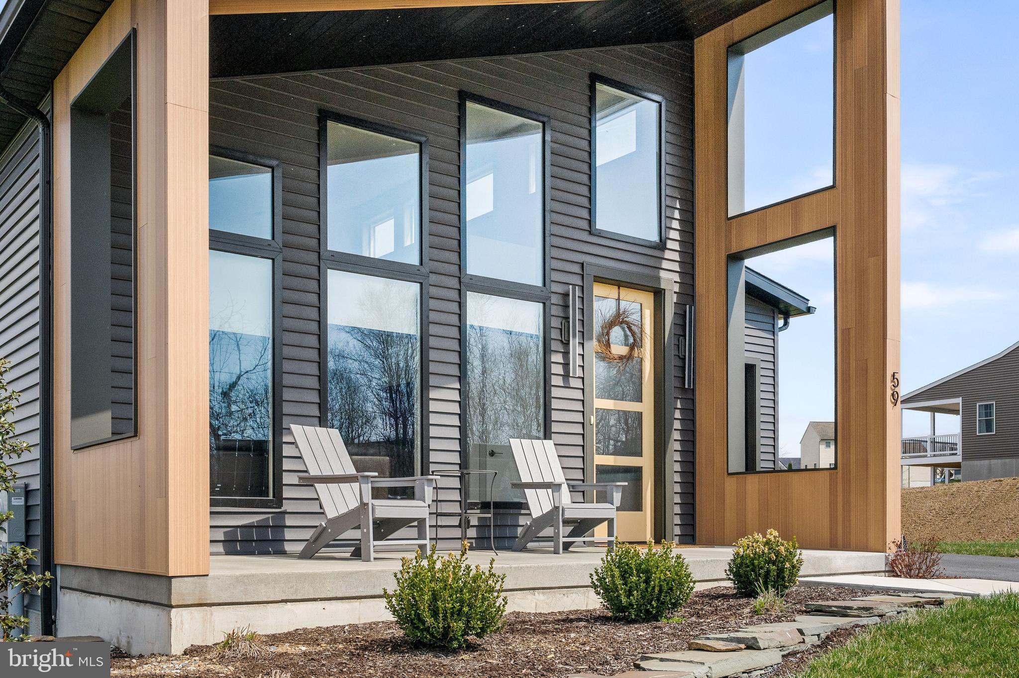 MOUNTAIN MEADOWS - Residential