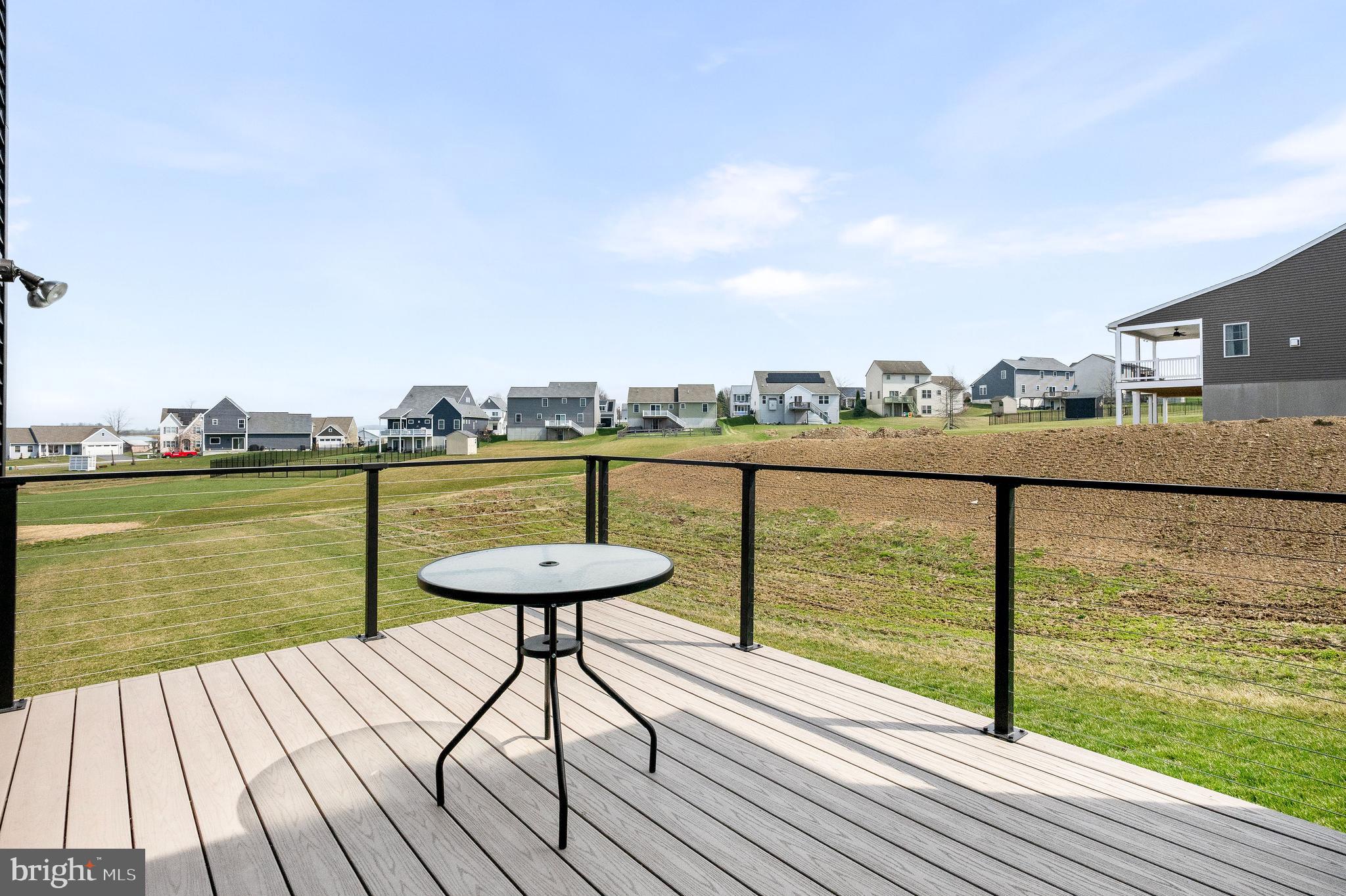 MOUNTAIN MEADOWS - Residential