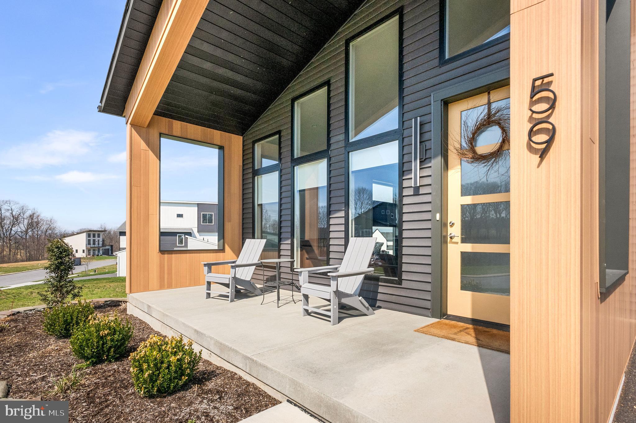 MOUNTAIN MEADOWS - Residential