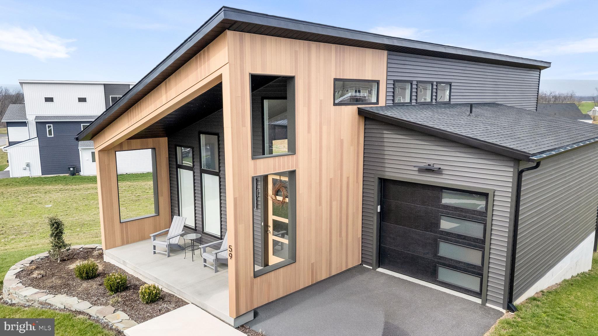 MOUNTAIN MEADOWS - Residential