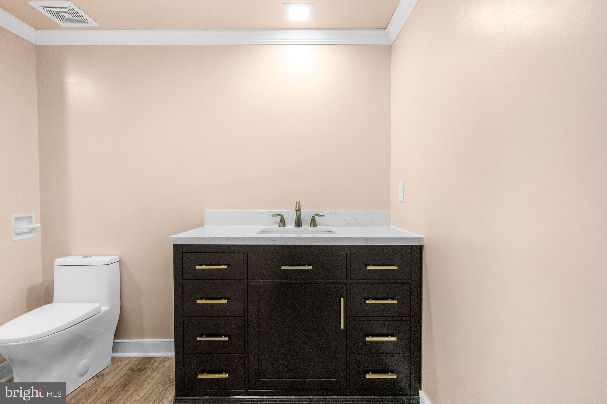 MOUNTAIN MEADOWS - Residential