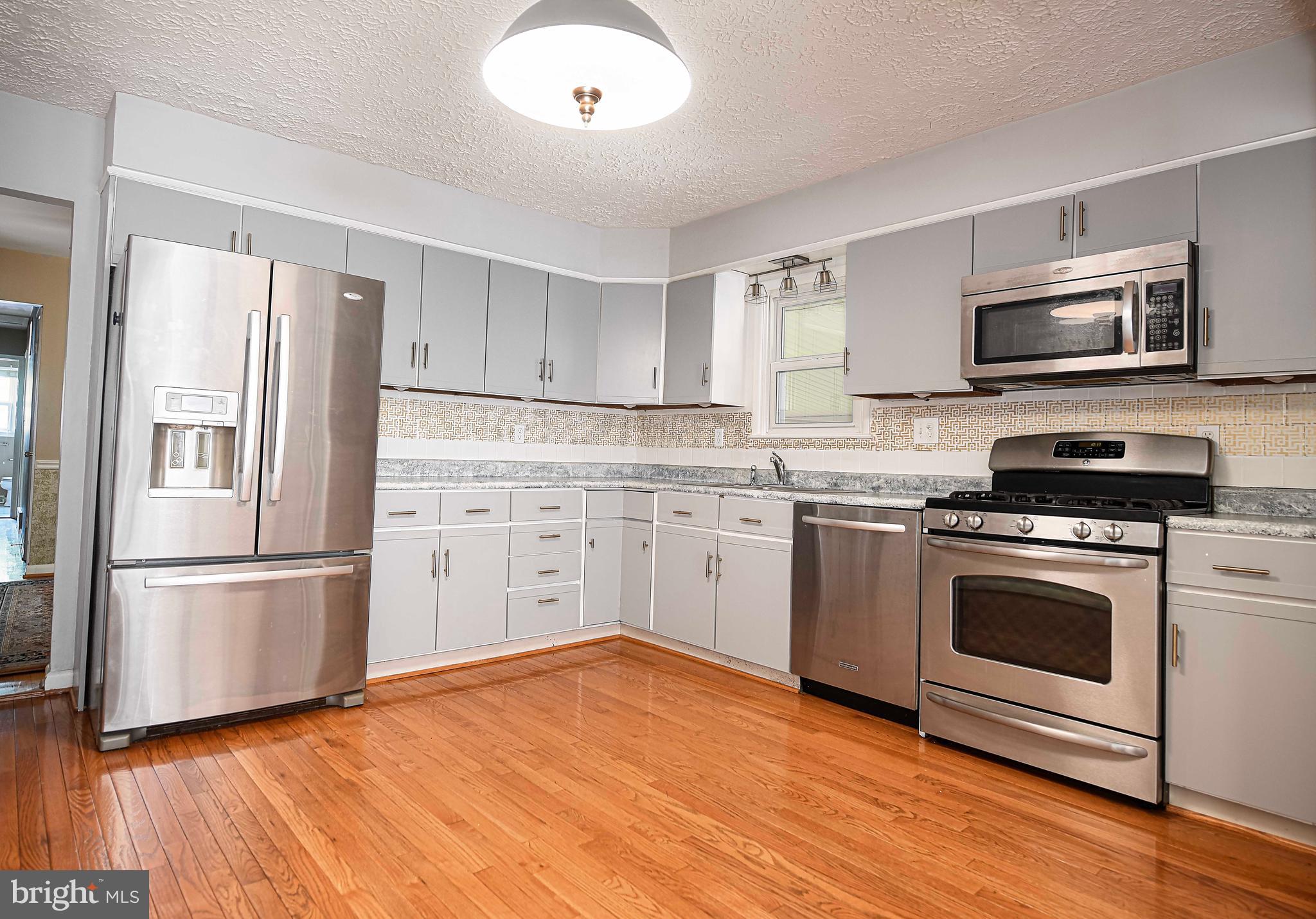 BEL AIR HEIGHTS - Residential