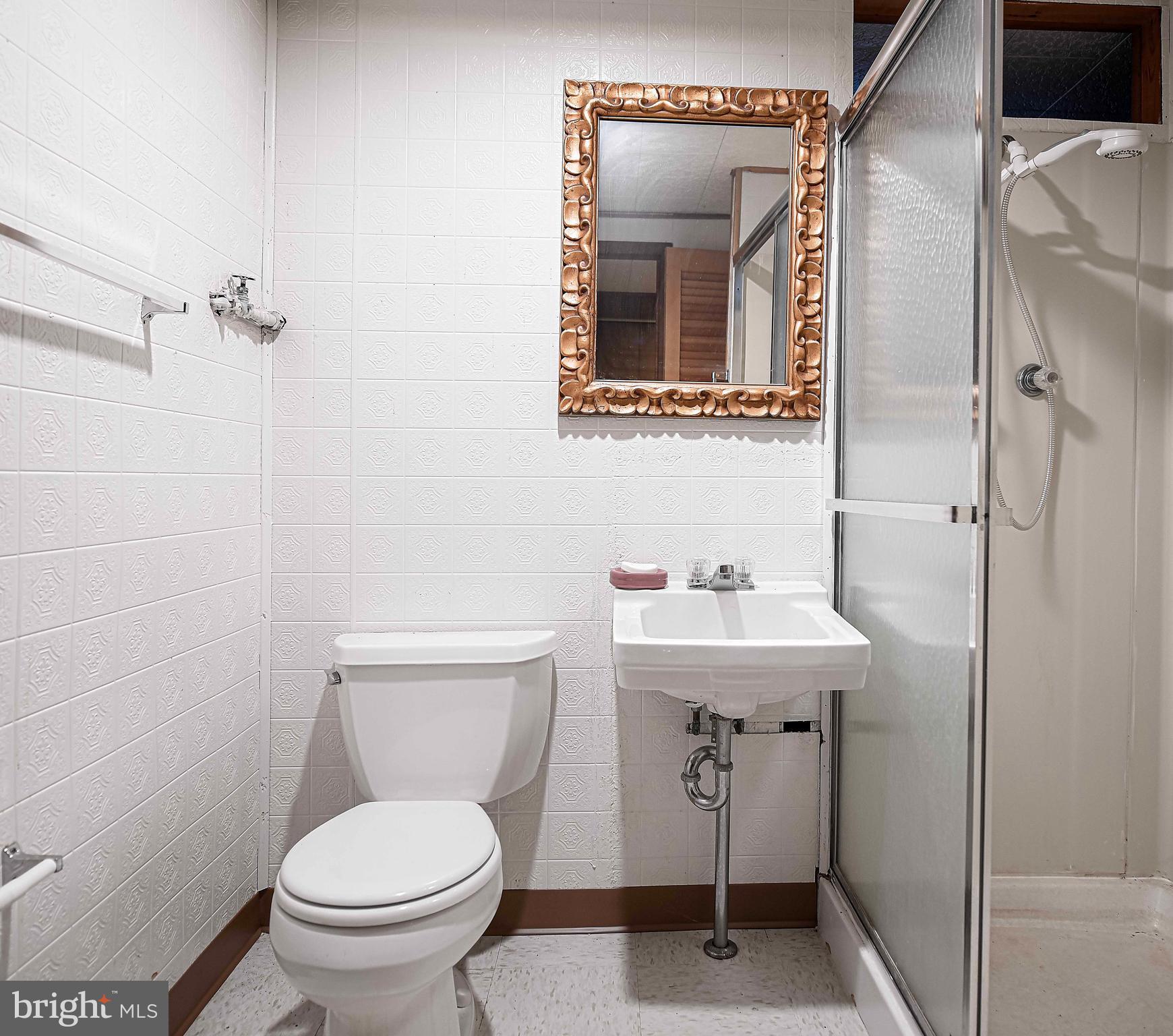 BEL AIR HEIGHTS - Residential