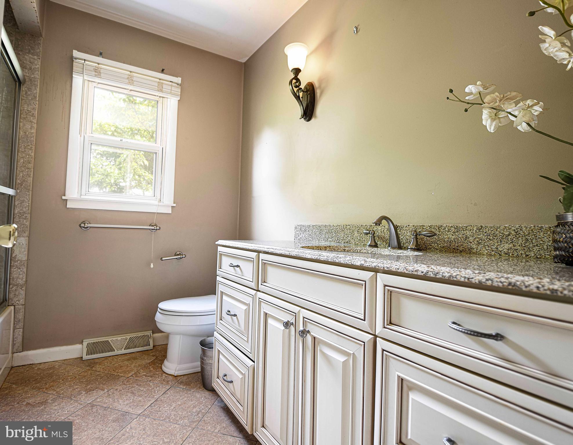 BEL AIR HEIGHTS - Residential