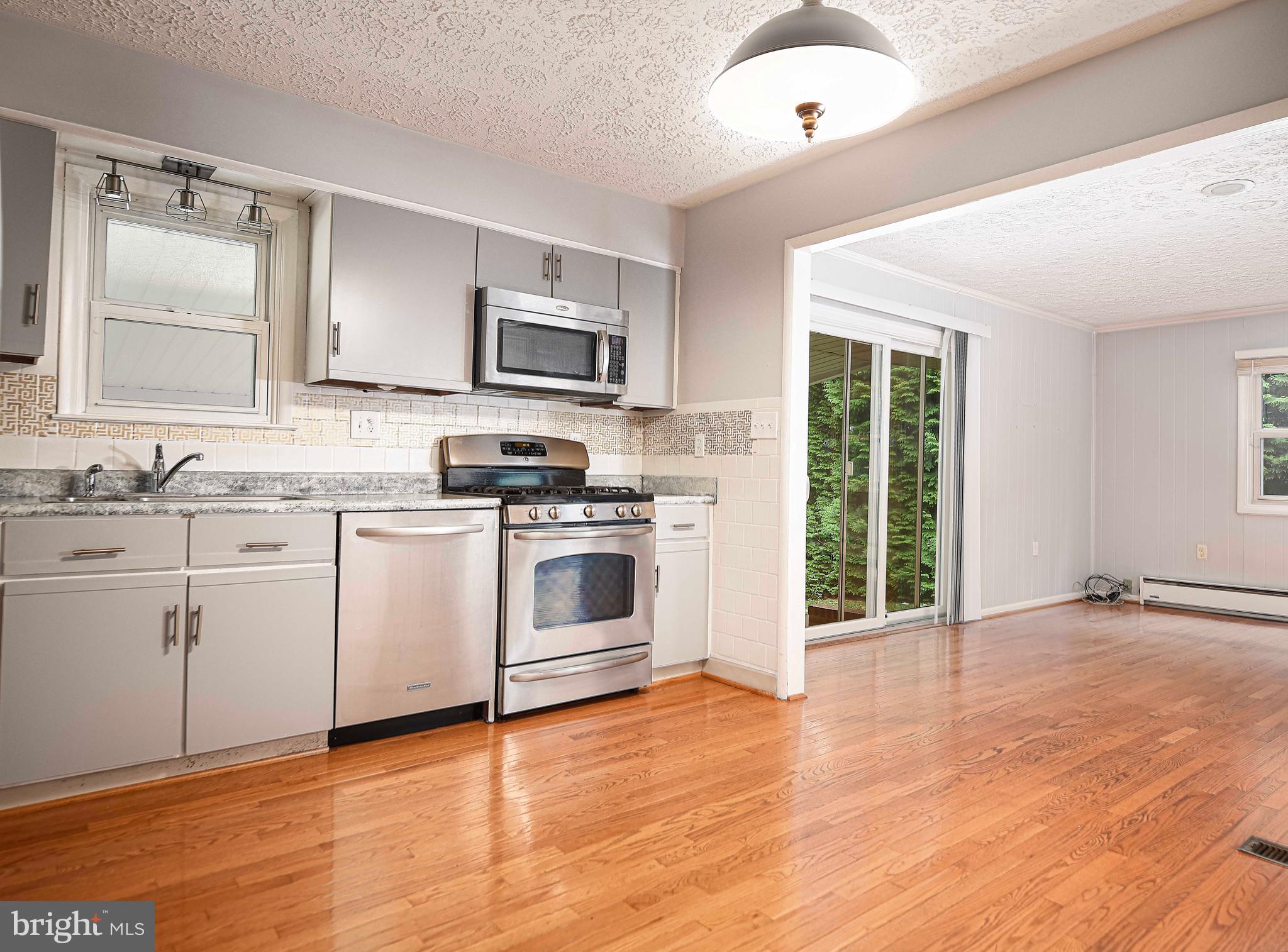 BEL AIR HEIGHTS - Residential