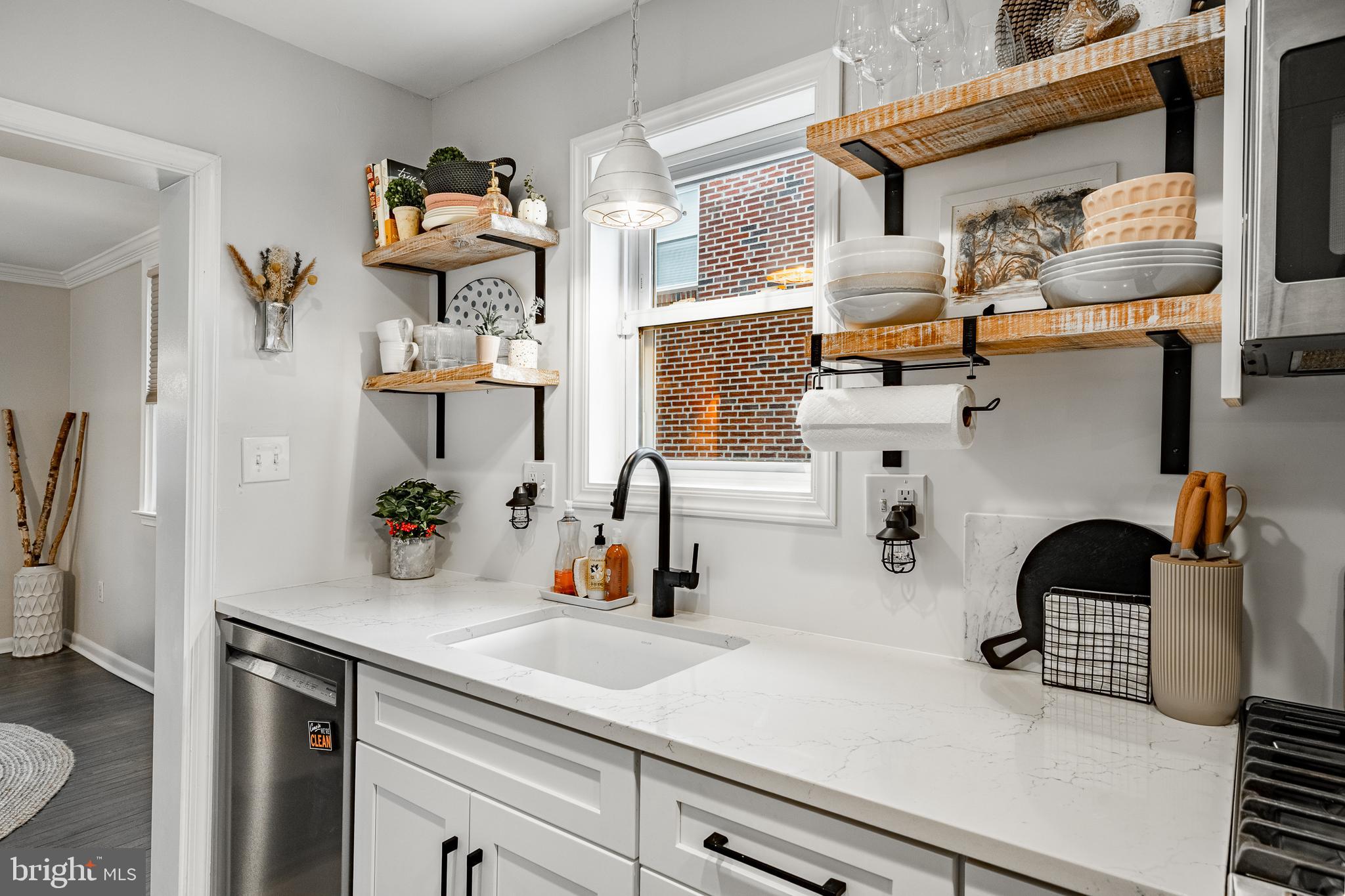 WOODMERE - Residential